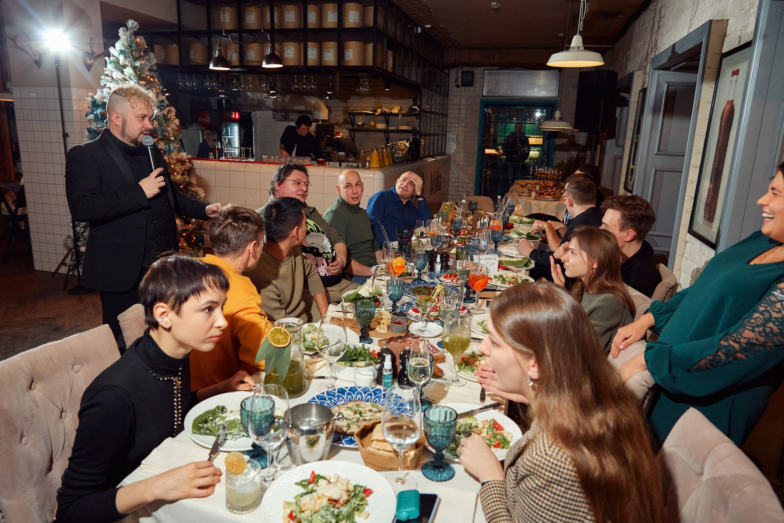 Компании Miraitech-Mavstech / Ресторан MUKKA. Антон Артюшин, портретный фотограф. Москва