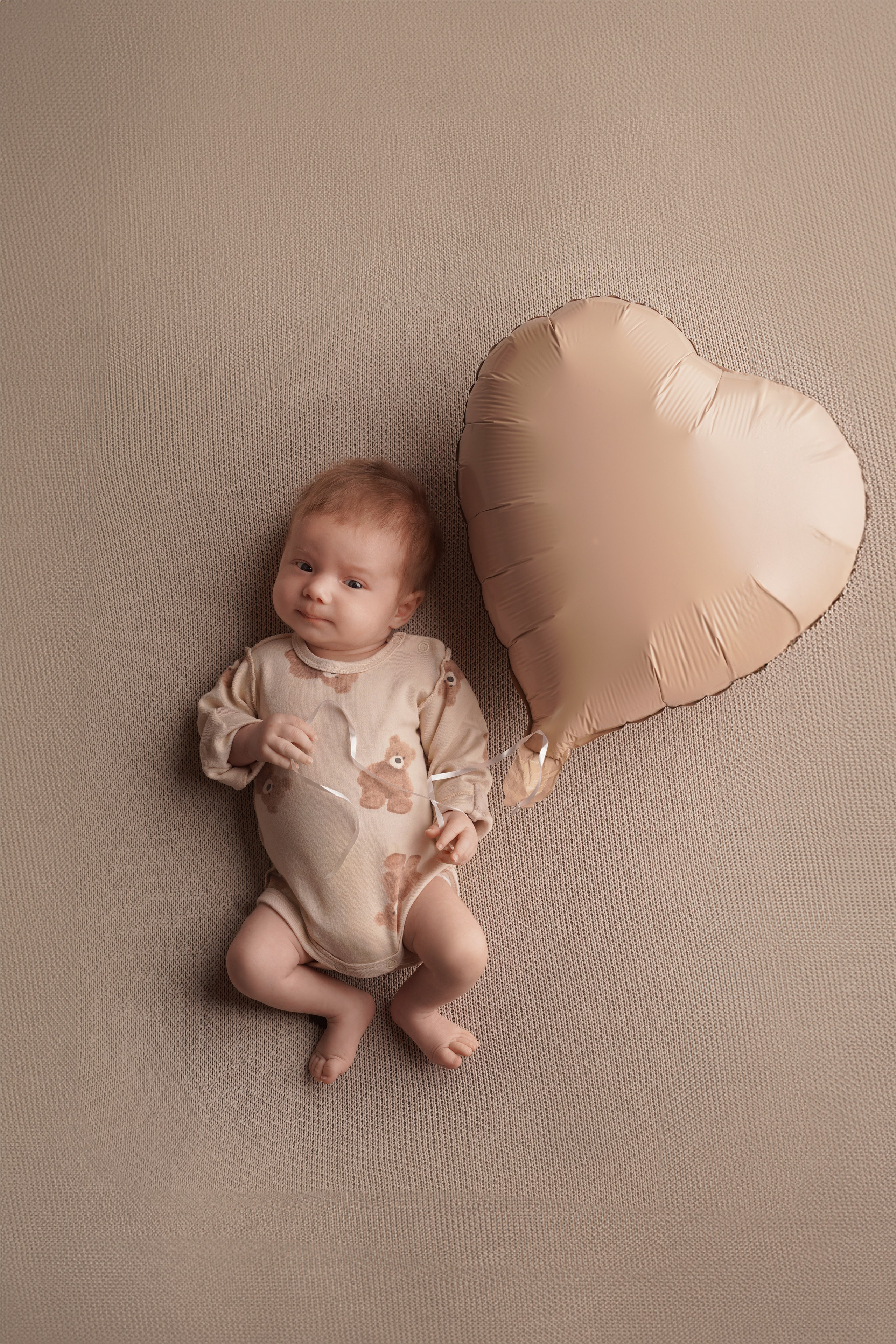 Фотосессия новорожденного с собакой. Фотограф новорожденных беременных в Тюмени Ткачук Татьяна