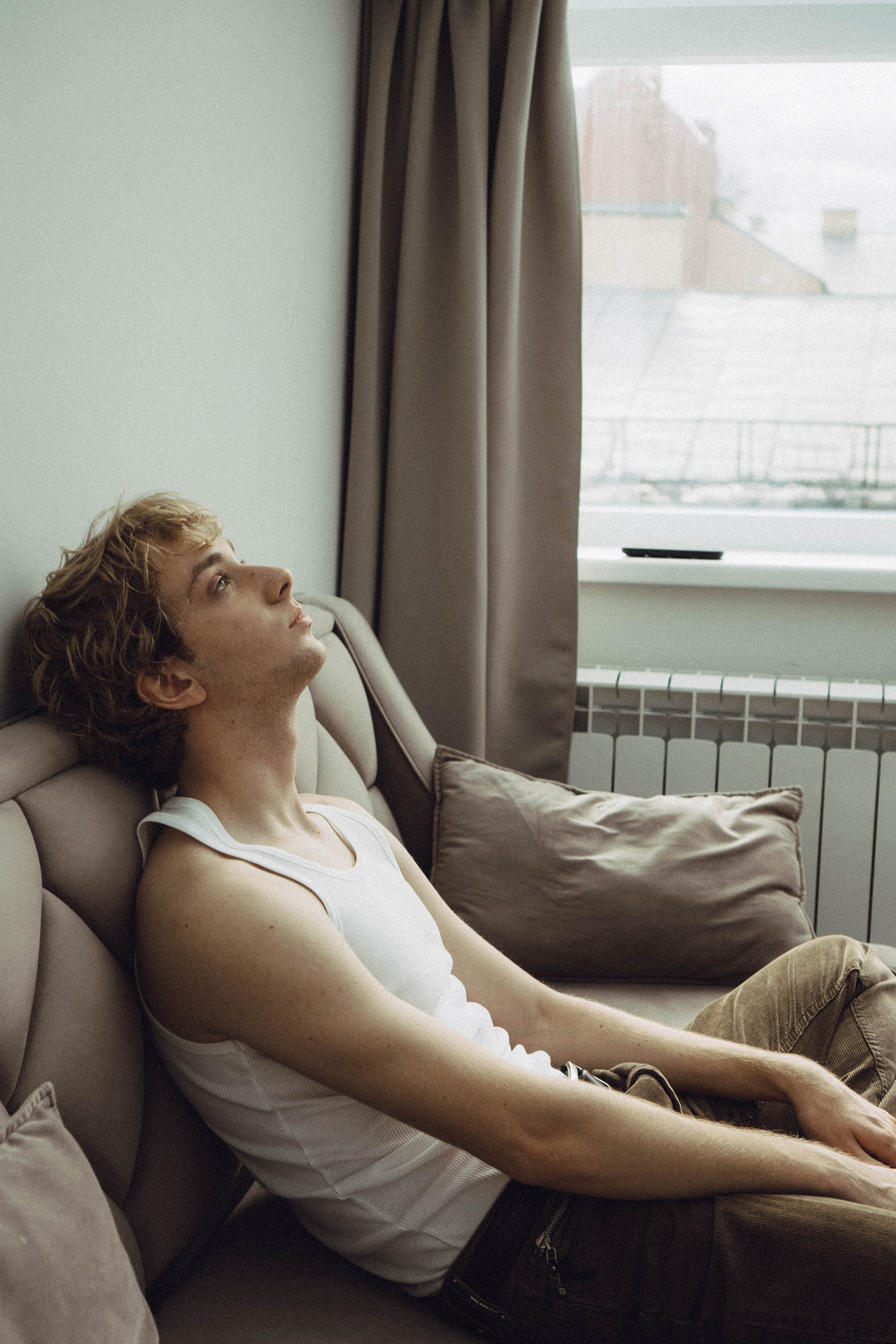 СВАДЕБНАЯ СЬЕМКА В ОТЕЛЕ. СБОРЫ ЖЕНИХА И НЕВЕСТЫ И ТАКЖЕ ТОР И ПОДГОТОВКА К ПРОГУЛКЕ. Профессиональный фотограф, Санкт-Петербург — Виктория Богомолова