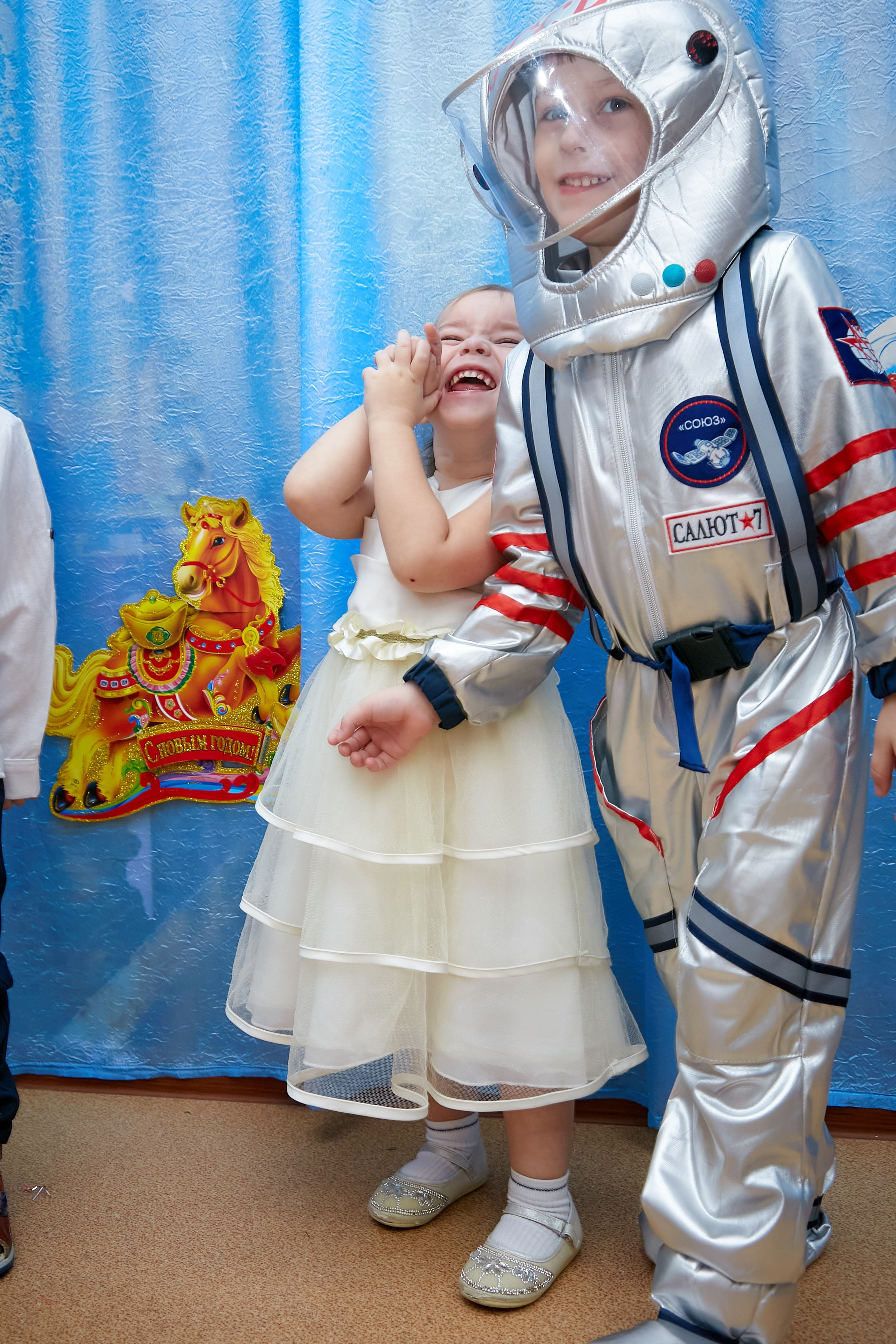 Утренники, выпускные. Детская выездная фотостудия