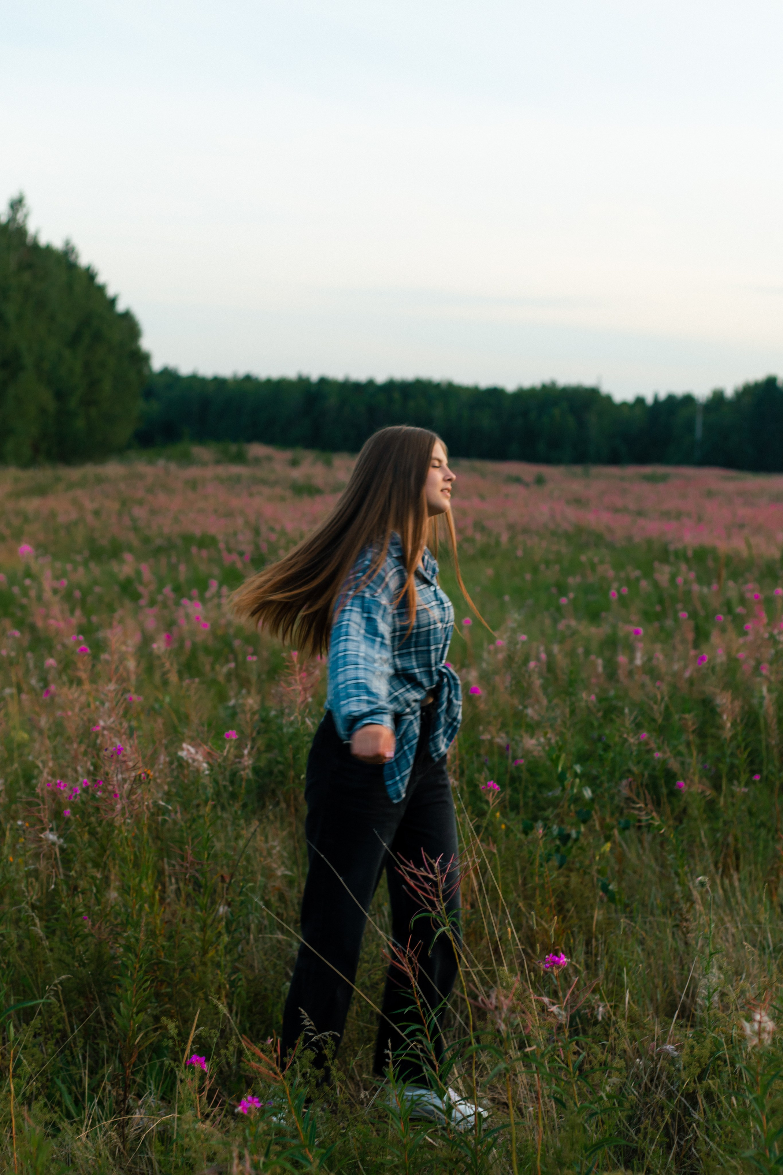 Портретная съёмка на природе в Ангарске. Фотограф Ангарск Александра Зарубина