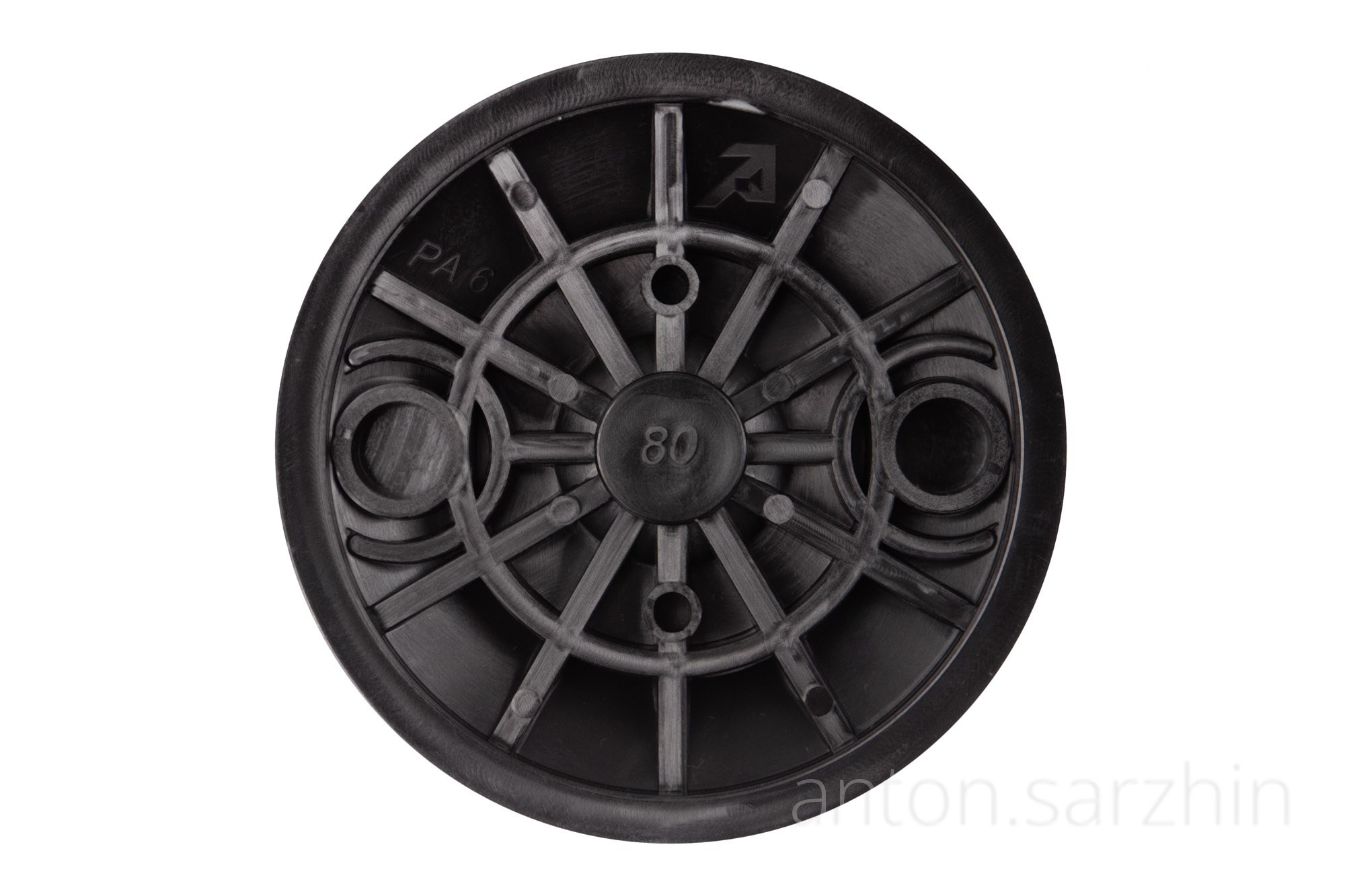 Предметная фотография для шкафа снизу