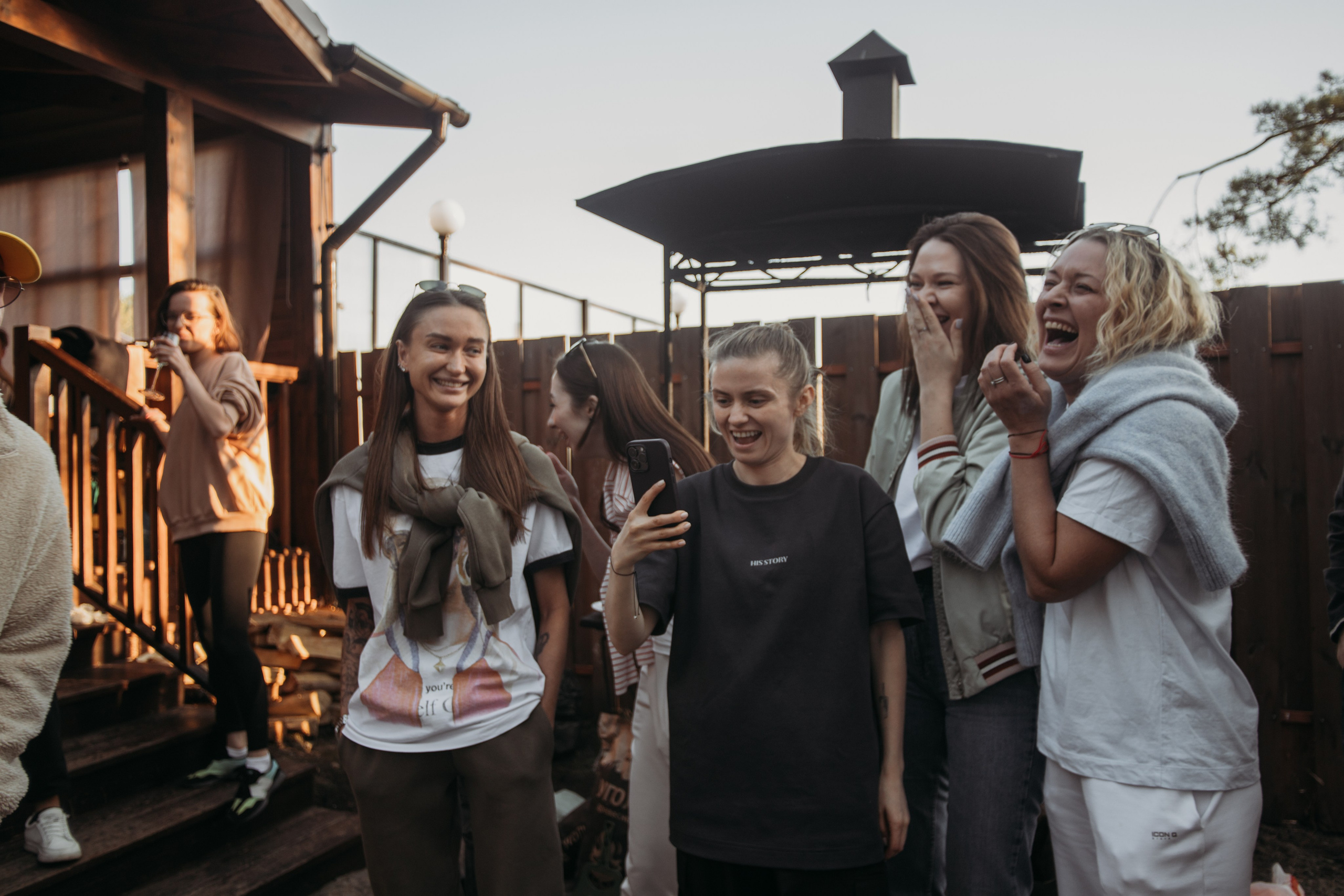 Корпоратив Muza_Arts. Венера Гайн. Репортажный фотограф  Тюмень. Обучение фотографии с 0