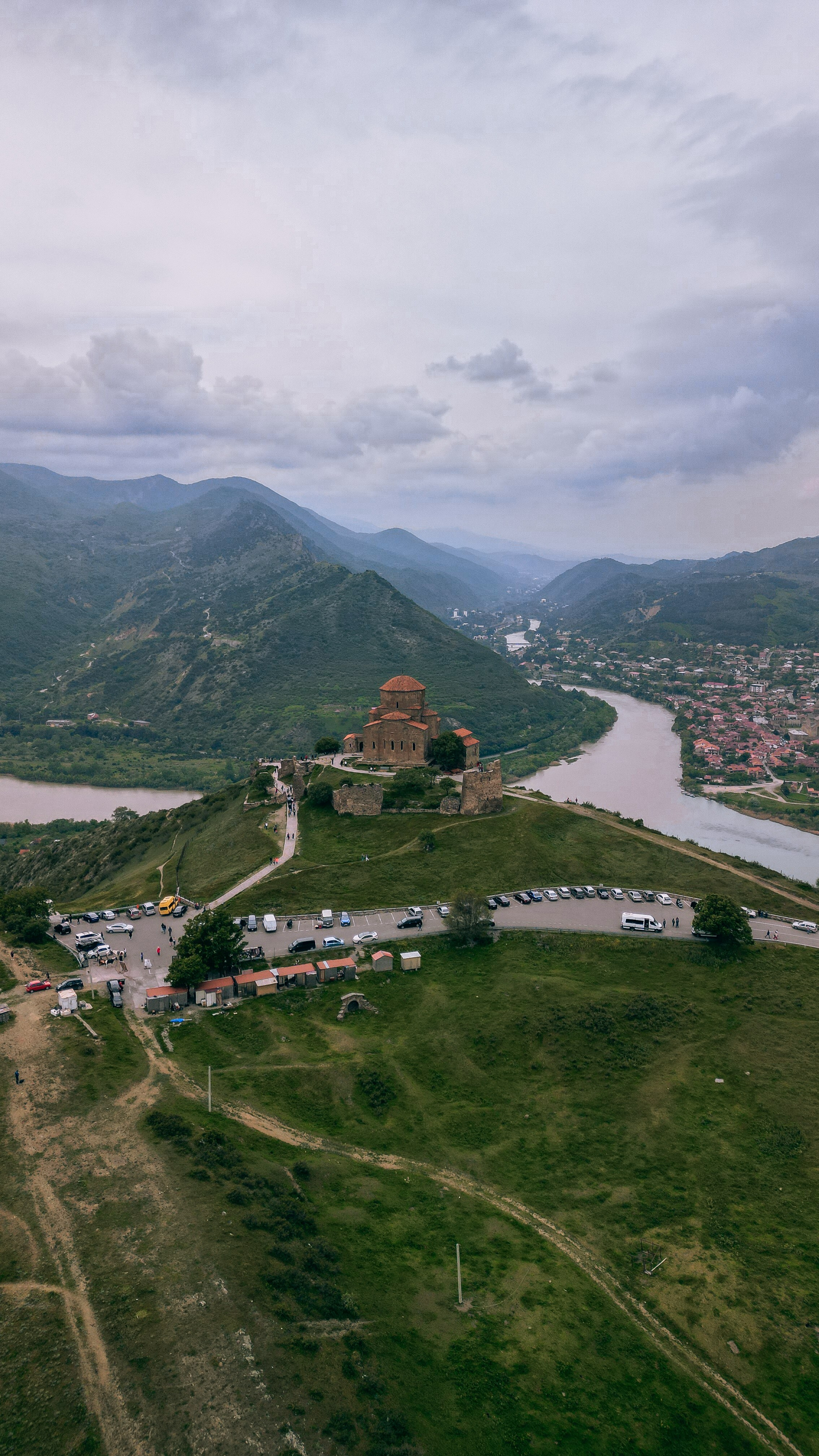 Грузия 2023. Человек с фотокамерой