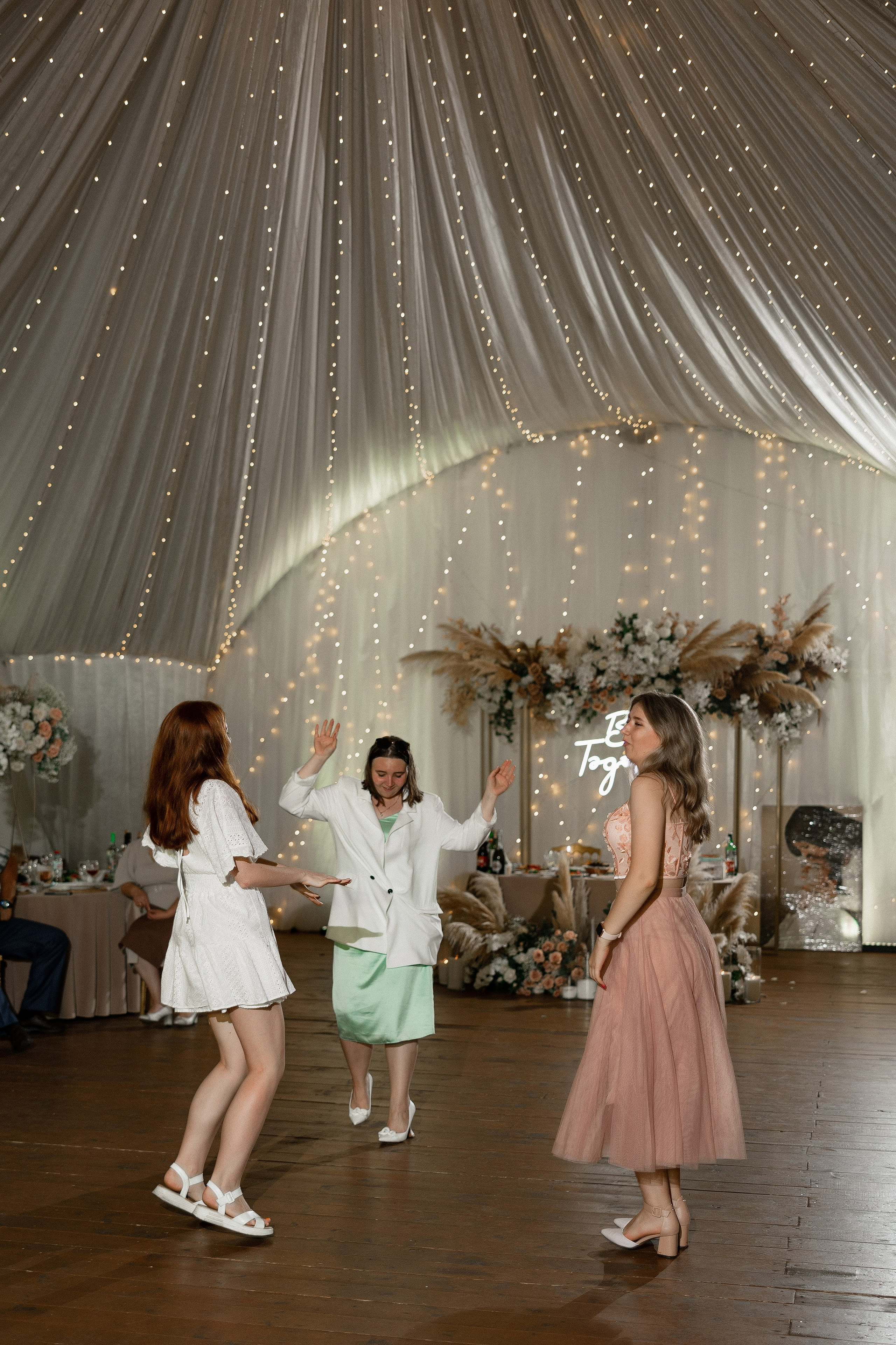 Съемка свадьбы в Москве. Свадебный фотограф и видеограф в Москве, Виктор Архилюк