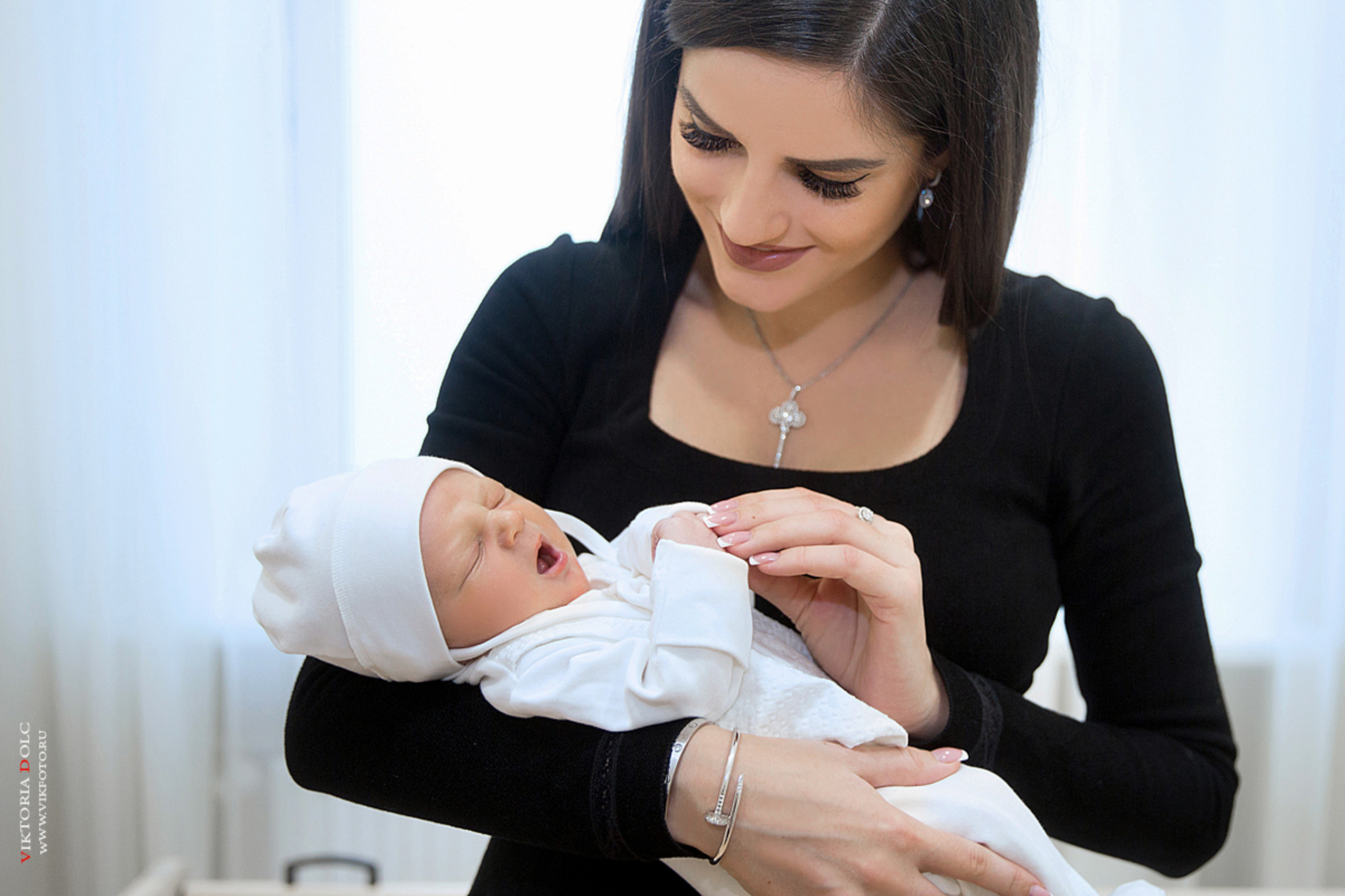 Выписка из роддома. Семейный и детский фотограф в Москве и МО Виктория Иваненко