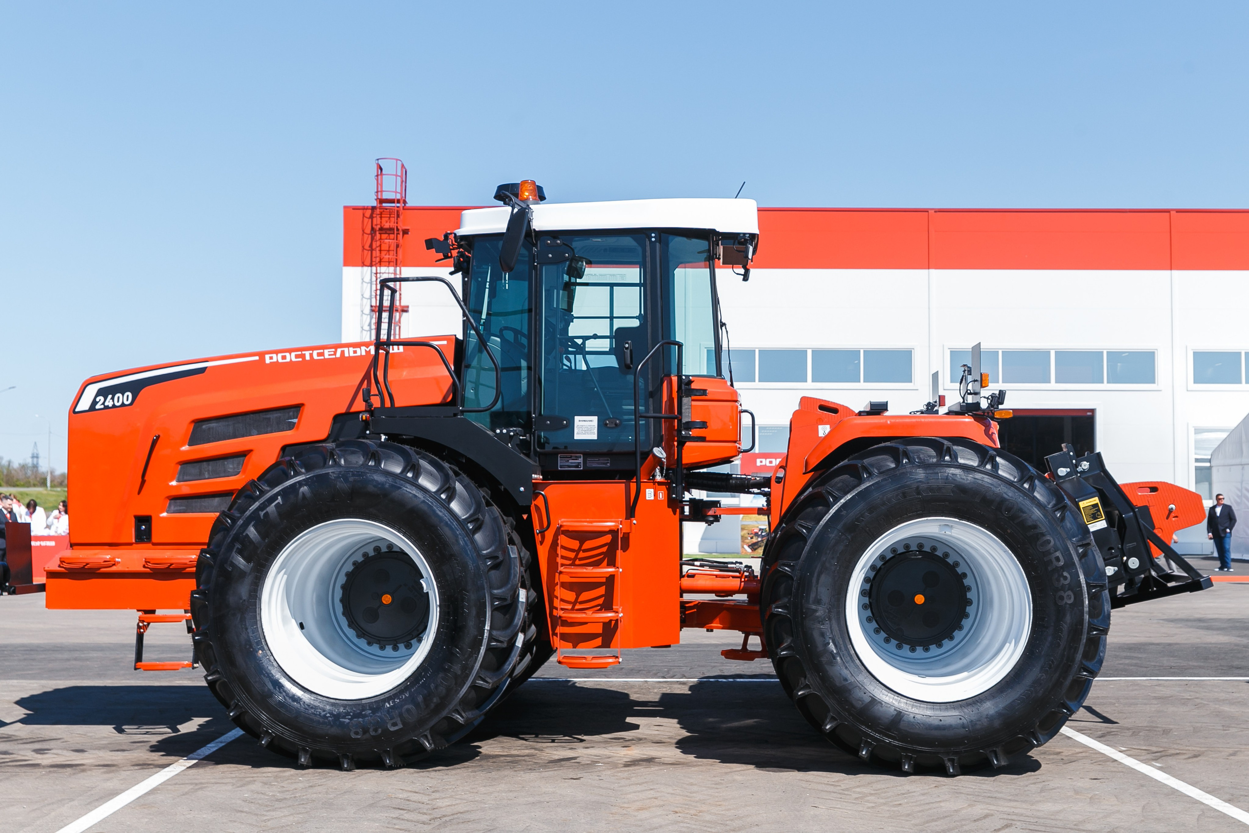Открытие дилерского центра Ростсельмаш. Событийный фотограф Максим Бескоровайновнов