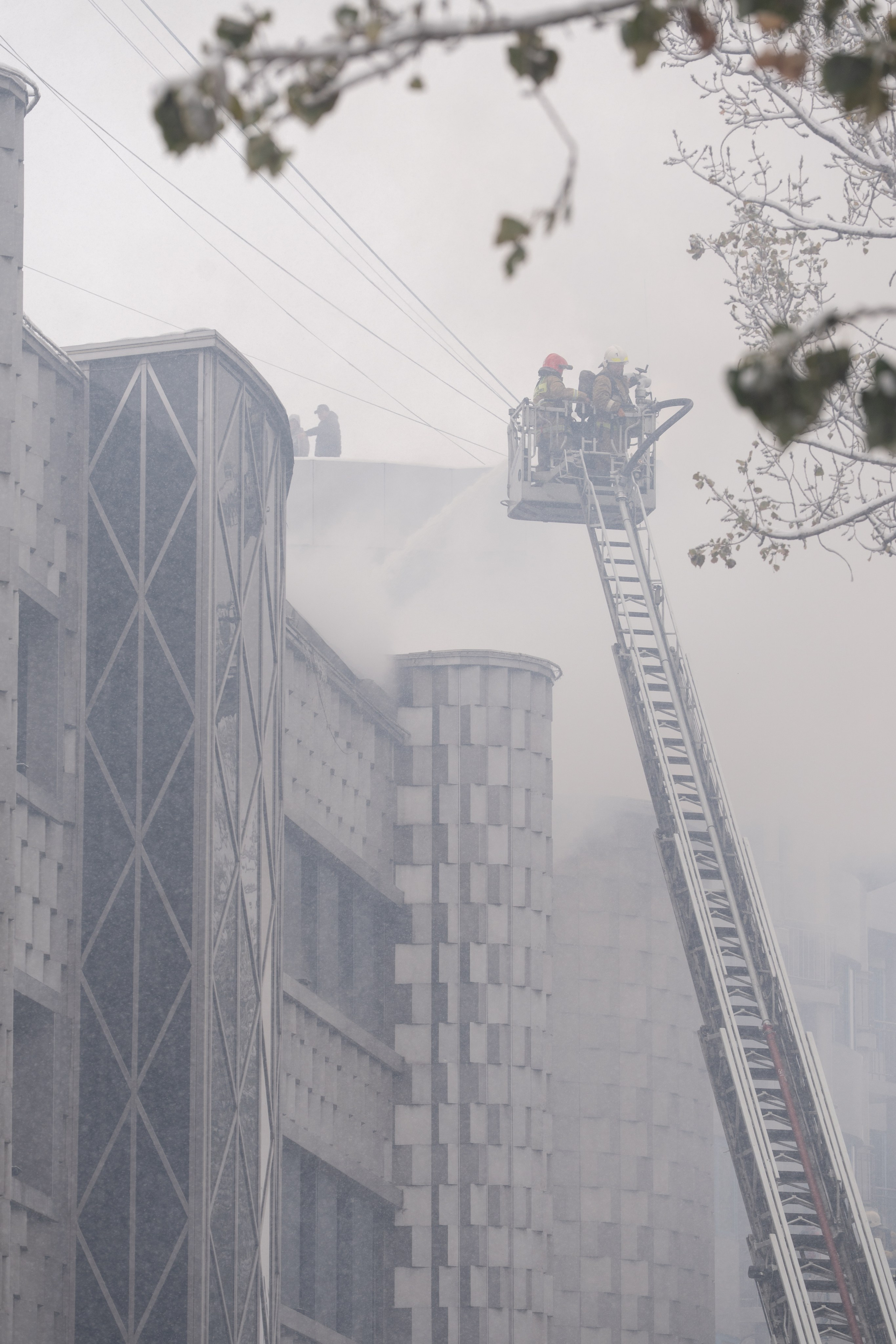 Тушение Пожара. Сайт Алматинского НЮ АРТ, будуар и фэшн фотографа Дениса Карпенко