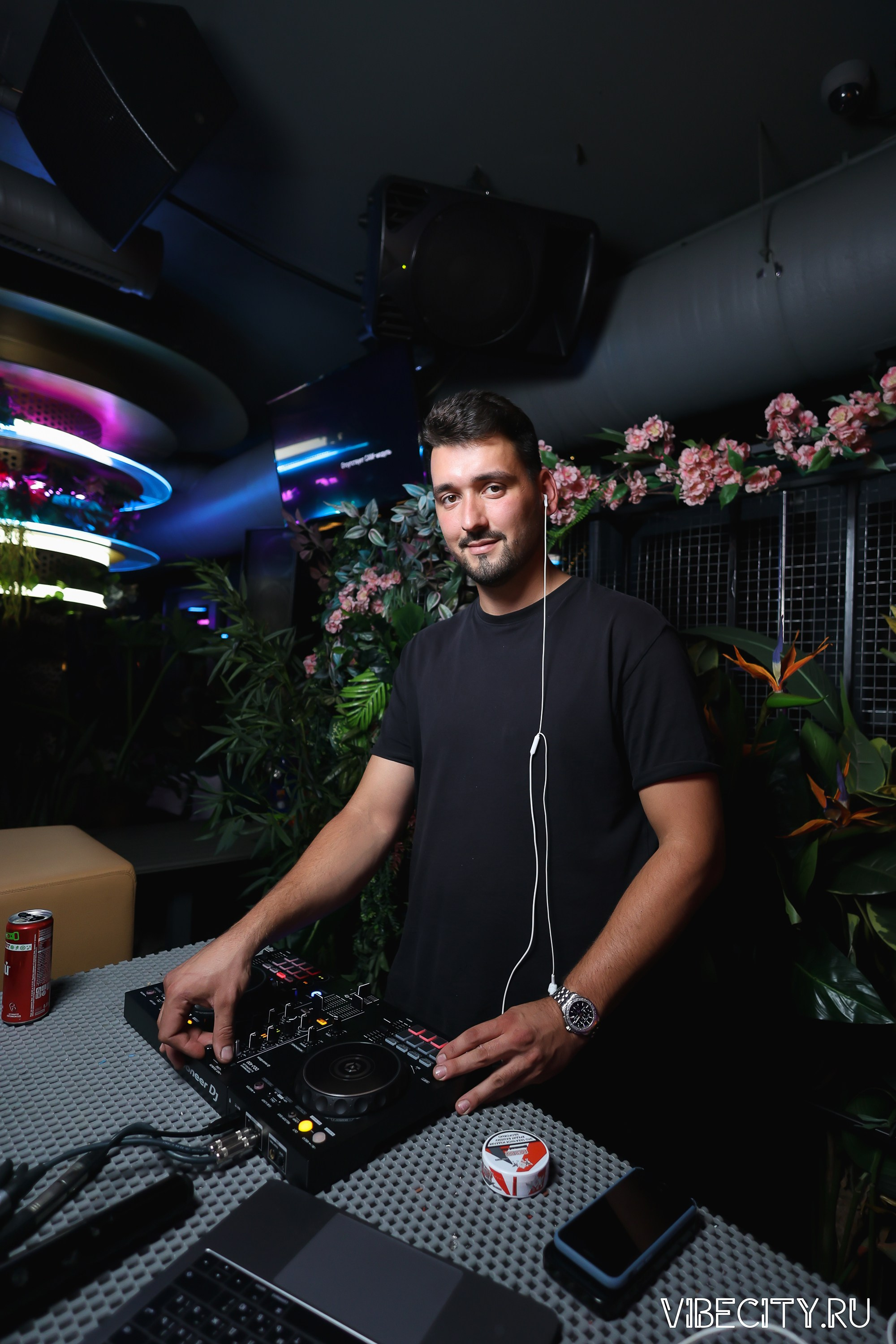 DOUBLE U. VIBECITY.RU Вайб Сити Ру Фоторепортажи Фотоотчеты Калининград