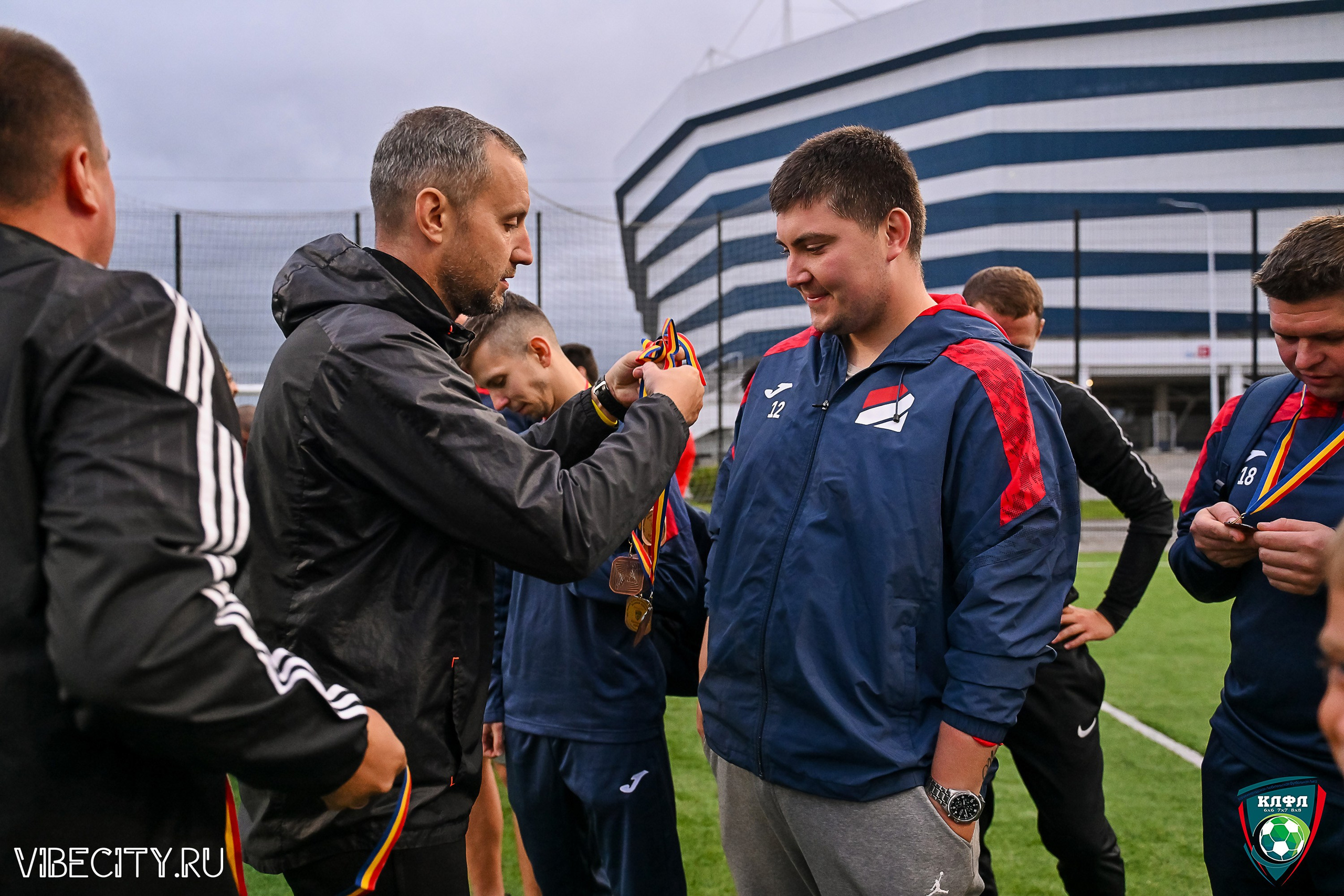 ФИНАЛЬНЫЕ МАТЧИ ПЛЕЙ-ОФФ XXl ЛЕТНЕГО КУБКА КАЛИНИНГРАДСКОЙ ЛФЛ. VIBECITY.RU Вайб Сити Ру Фоторепортажи Фотоотчеты Калининград