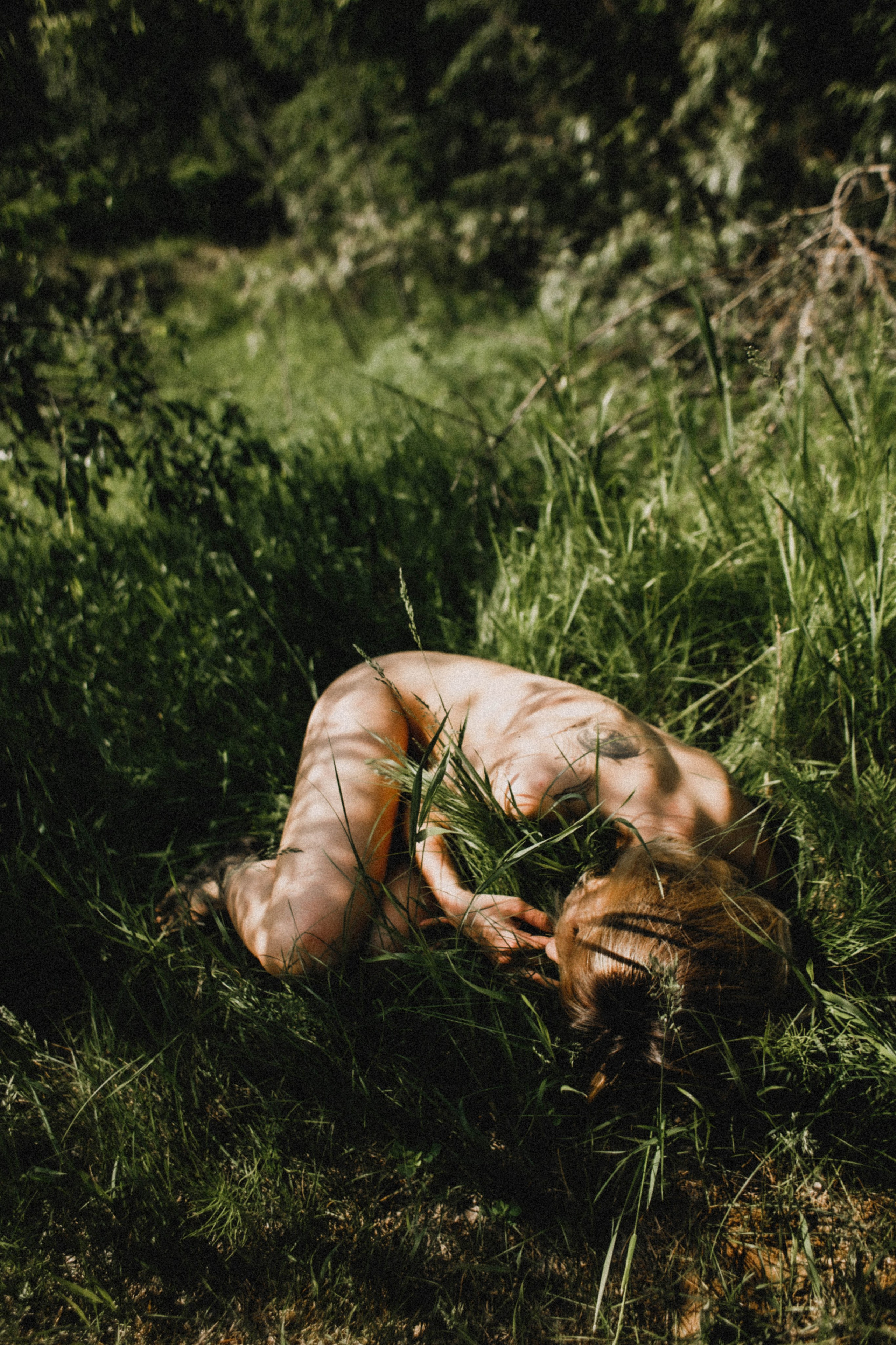 Кристи берег реки. Фотограф в Нижнем Новгороде