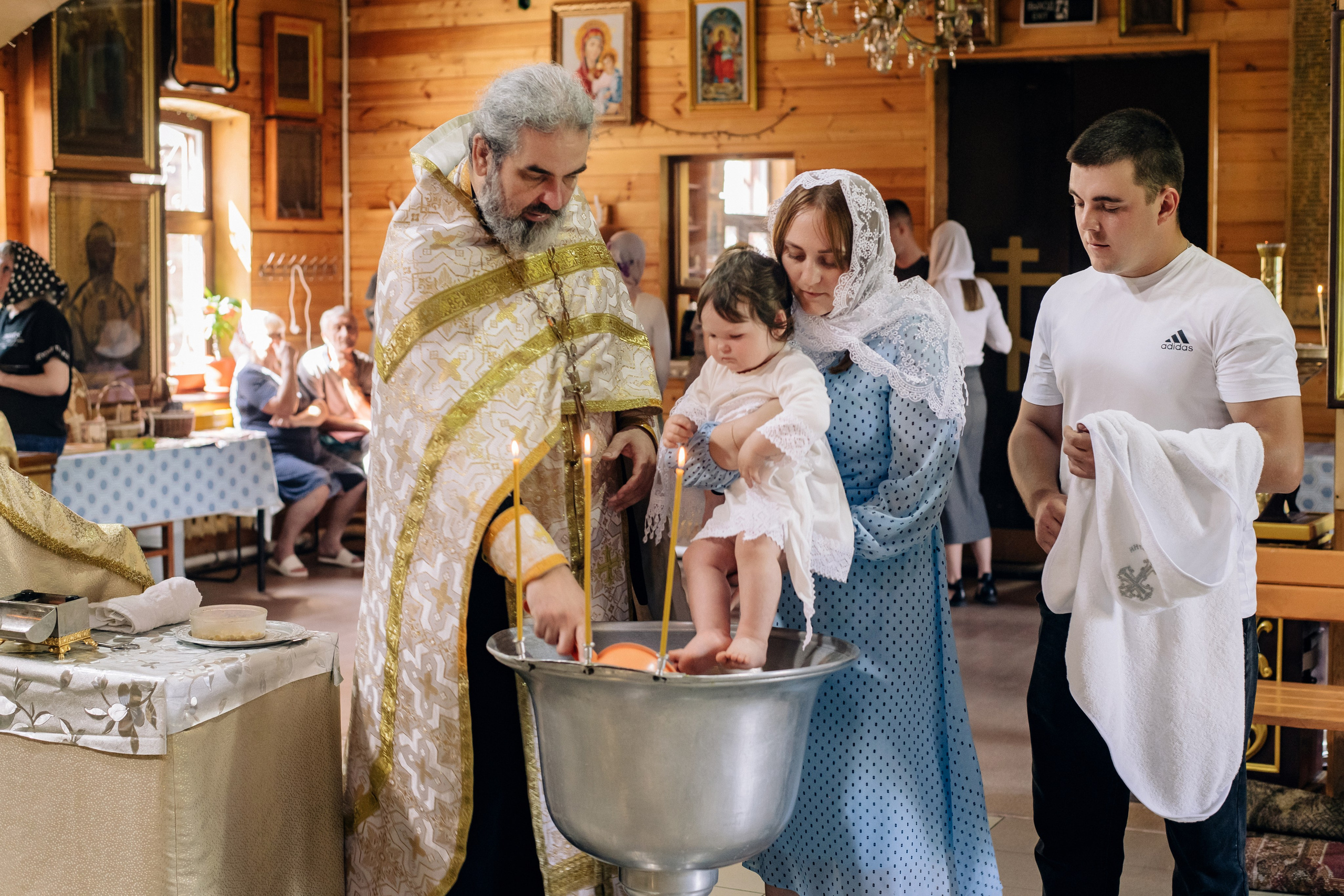Таинство крещения Евы. Фотограф — МАРИЯ МЕДВЕДЕВА