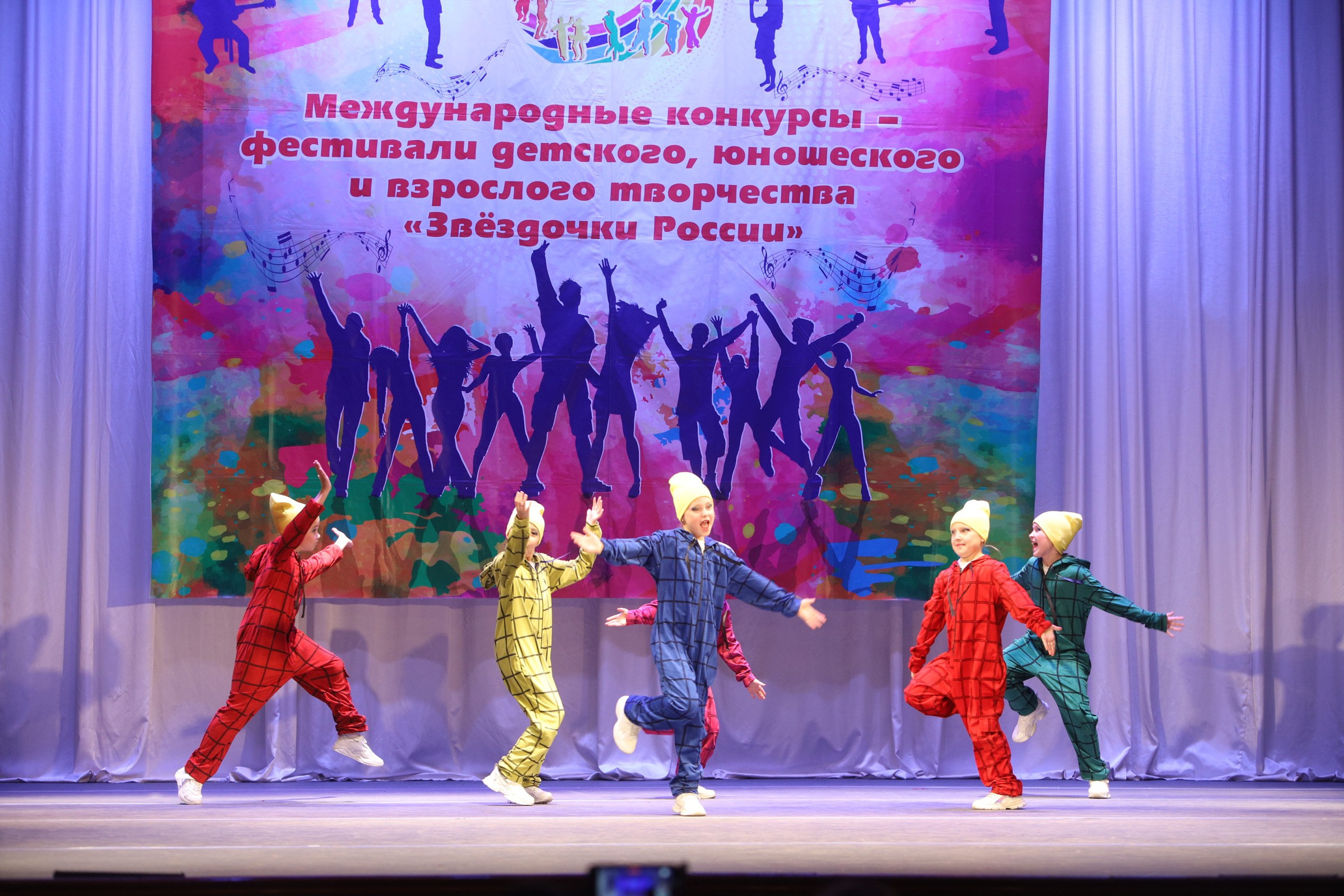 Репортаж съёмки танцевальной студии. Екатерина Осипова — профессиональный фотограф в Москве