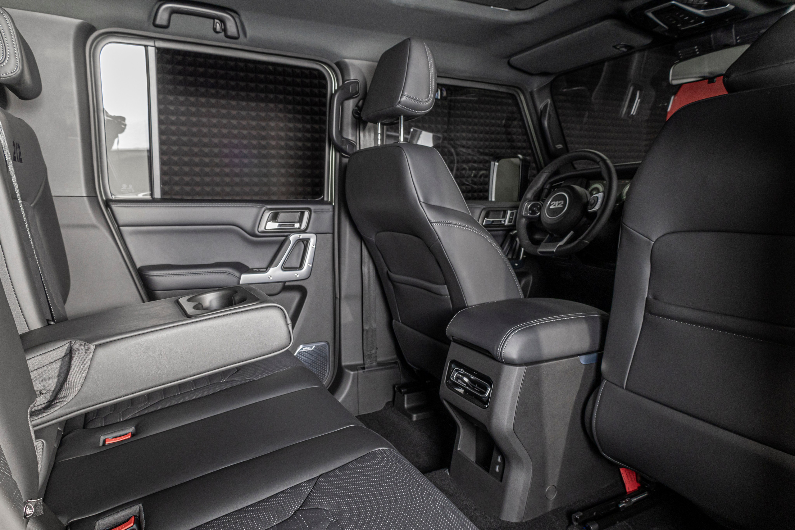 Фотосессия с мотоциклами и автомобилями. Предметный фотограф в Москве и Московской области