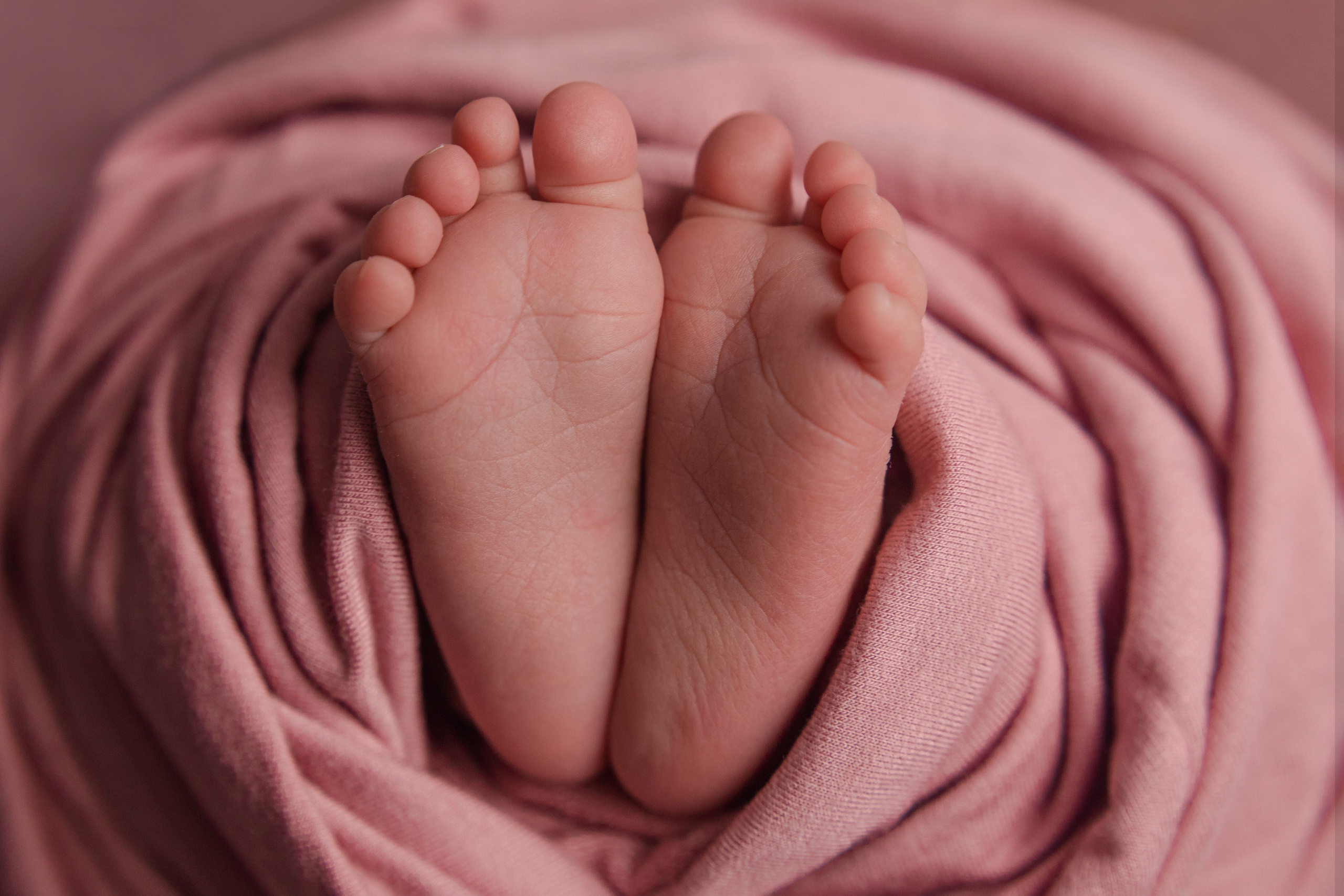 Малышка Варенька (6 дней). Фотограф в Северском районе| г. Краснодар Алена Заливчая