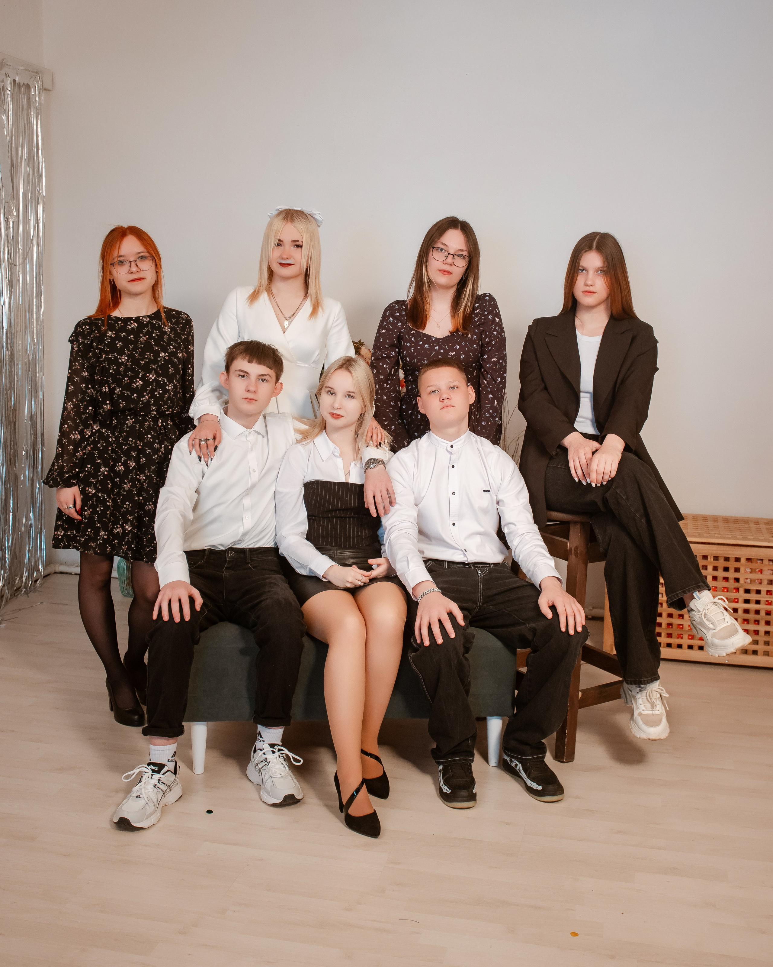 Зеленогорская СОШ, 9 класс. Студия выпускных альбомов Остров