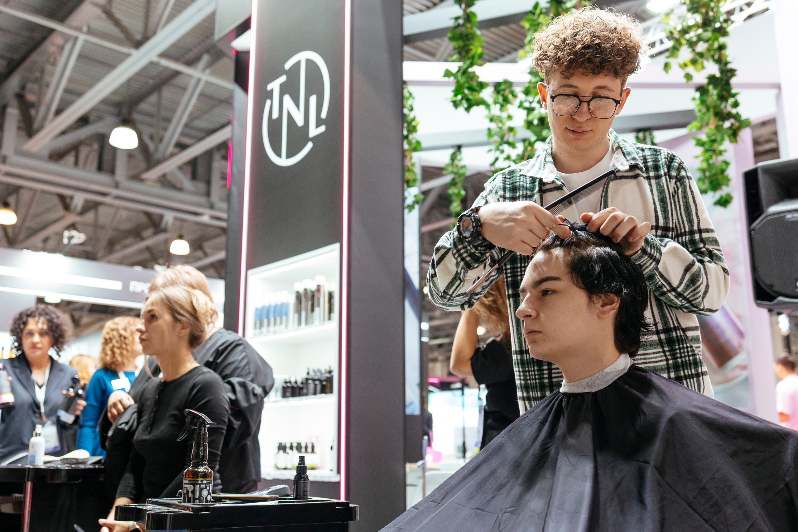 InterCHARM 2024. Фотограф Георгий Нигматулин