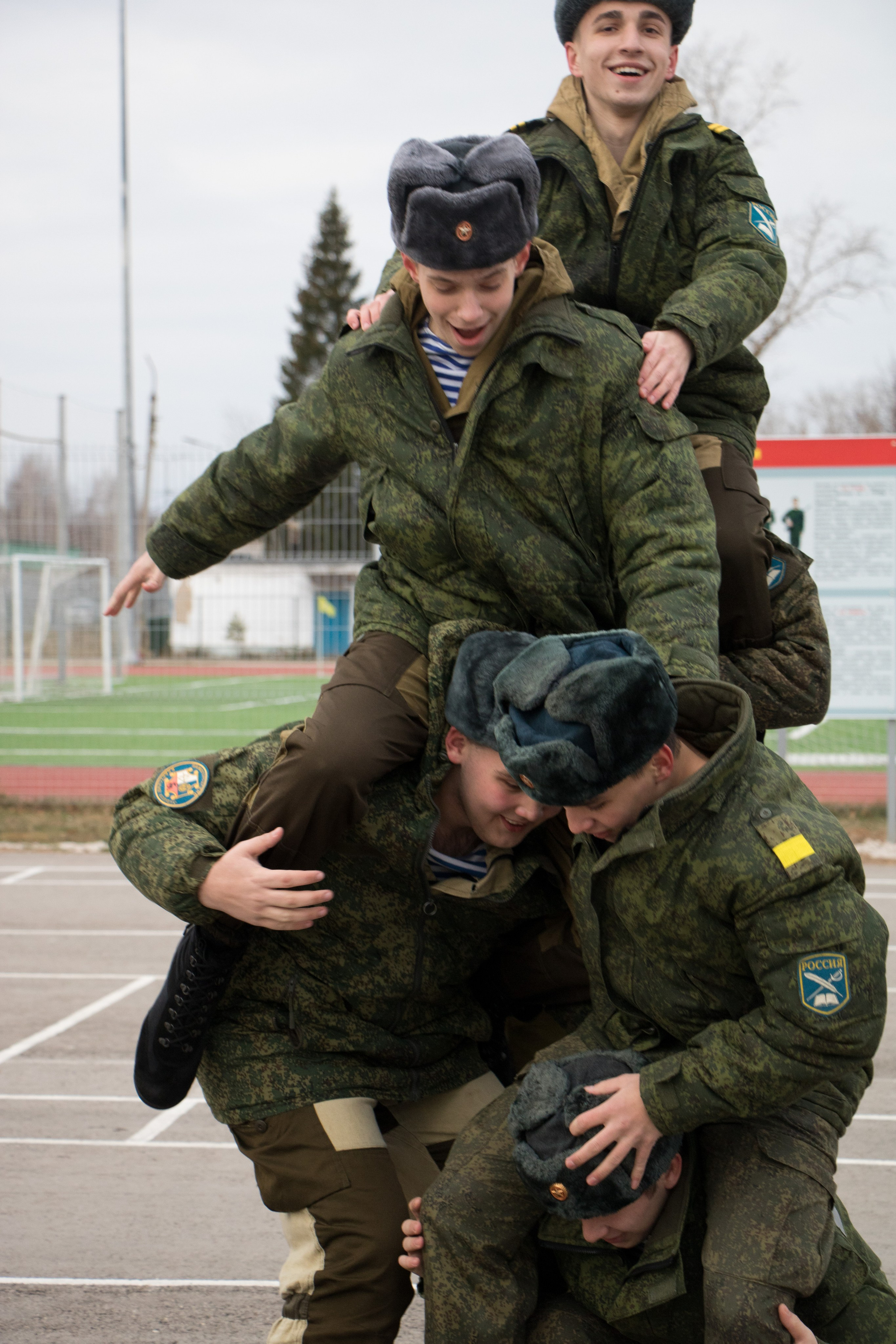 Кадеты. Выпускные альбомы «Эврика» в Нижнем Новгороде