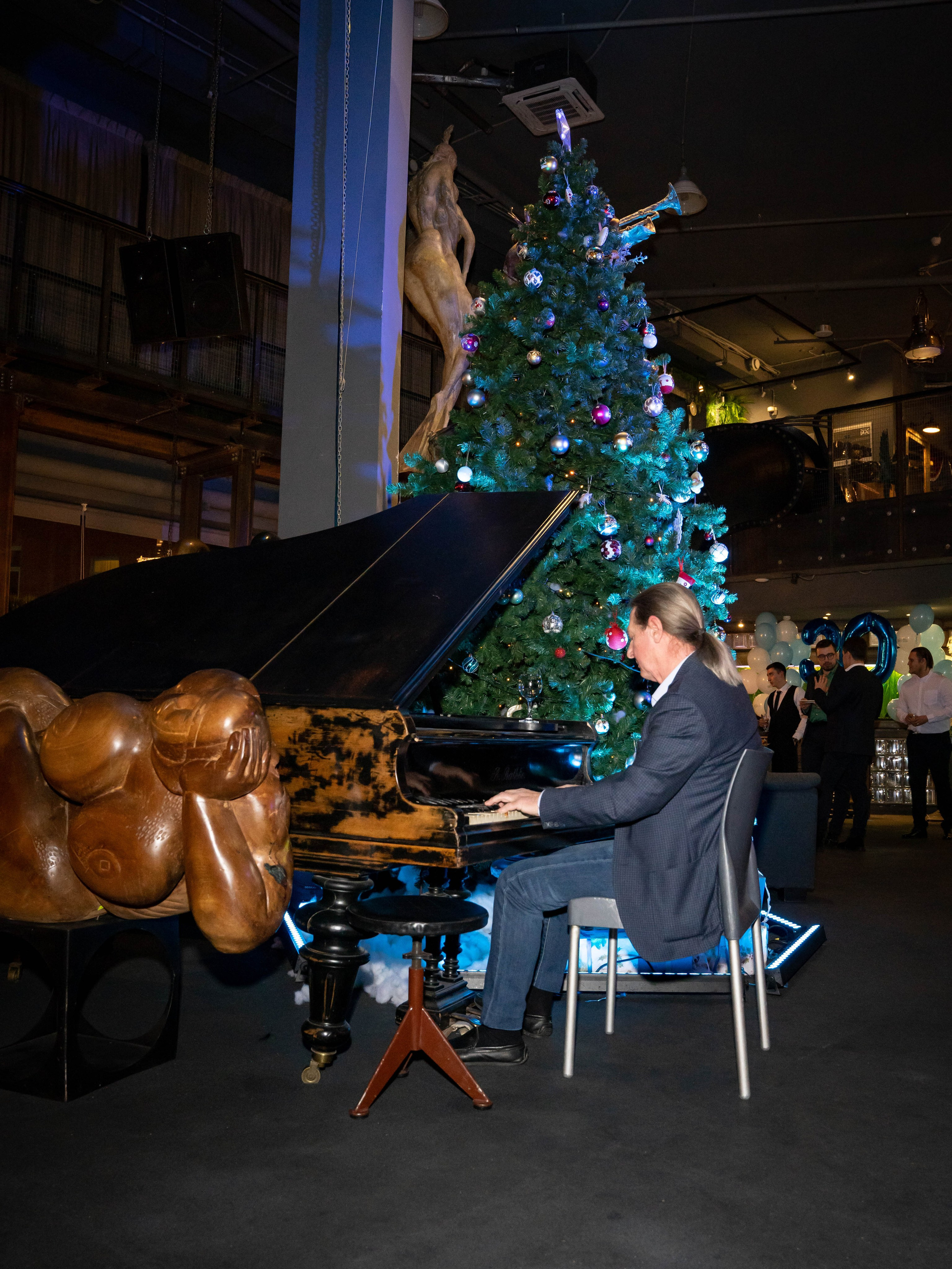 Музыкант на корпоратив