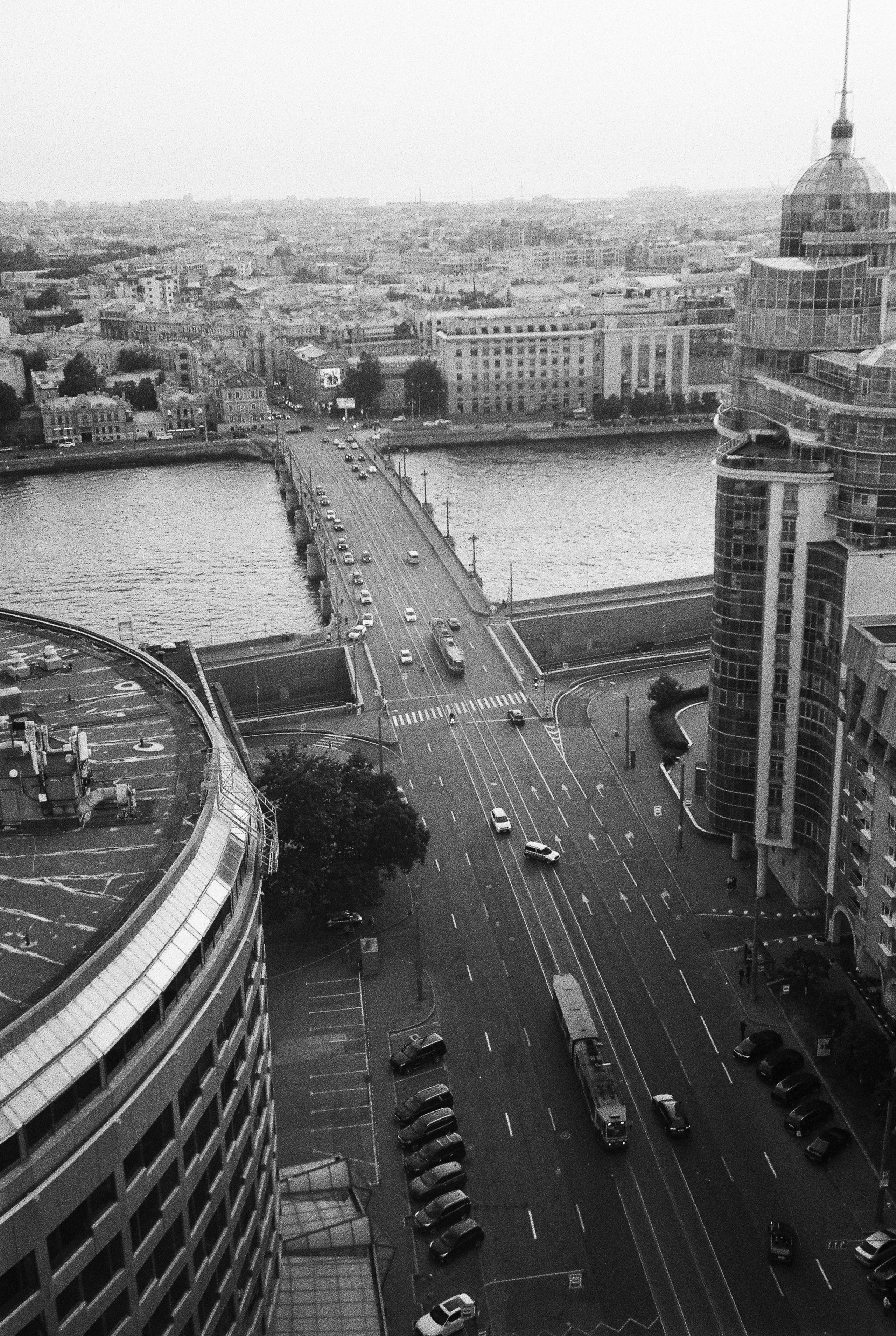 Фотографии черно-белые. Свадебный и семейный пленочный фотограф в Петербурге Истомина Ирина