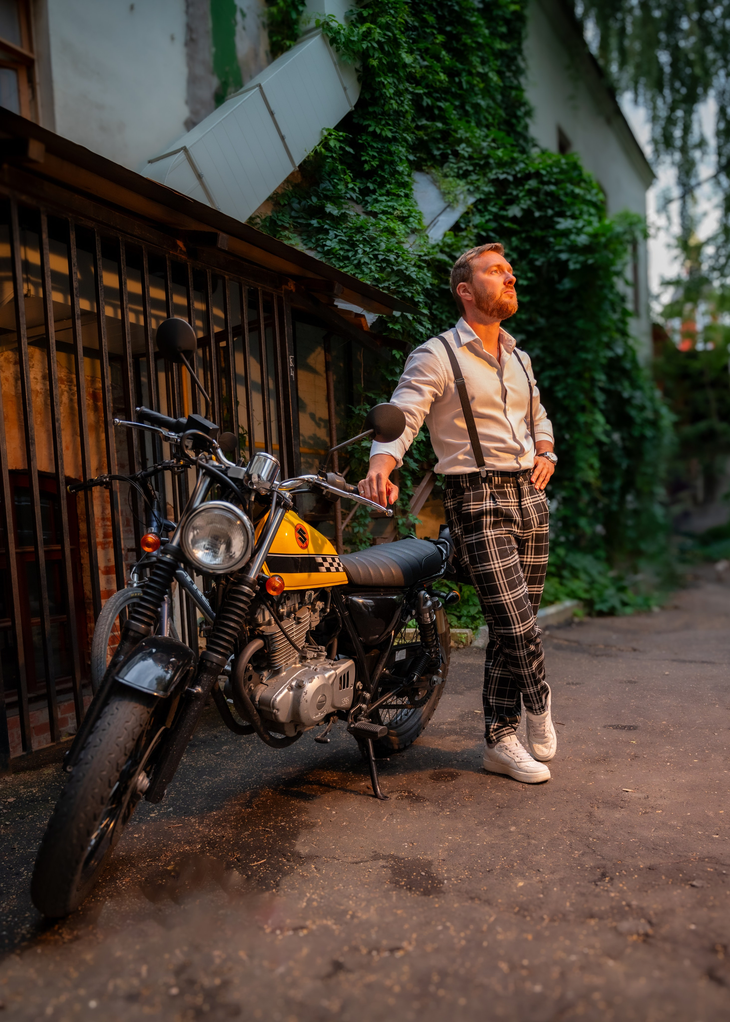 Мужская фотосессия. П&П — Полезное с Приятным. Фотоэкскурсии — Москва на память. Экскурсовод и фотограф в Москве. Увези столицу в своём альбоме!