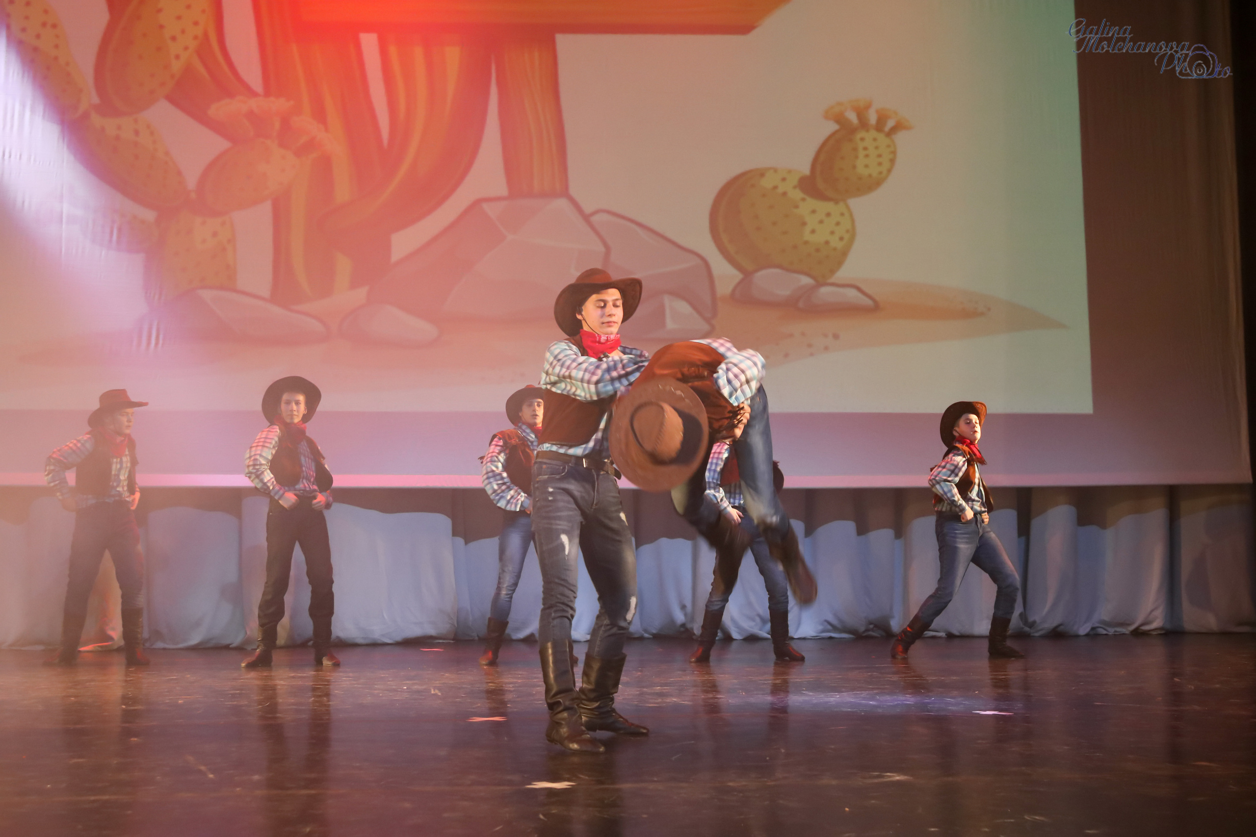 Школа танцев «Комикс». Балетный фотограф в Москве Галина Молчанова