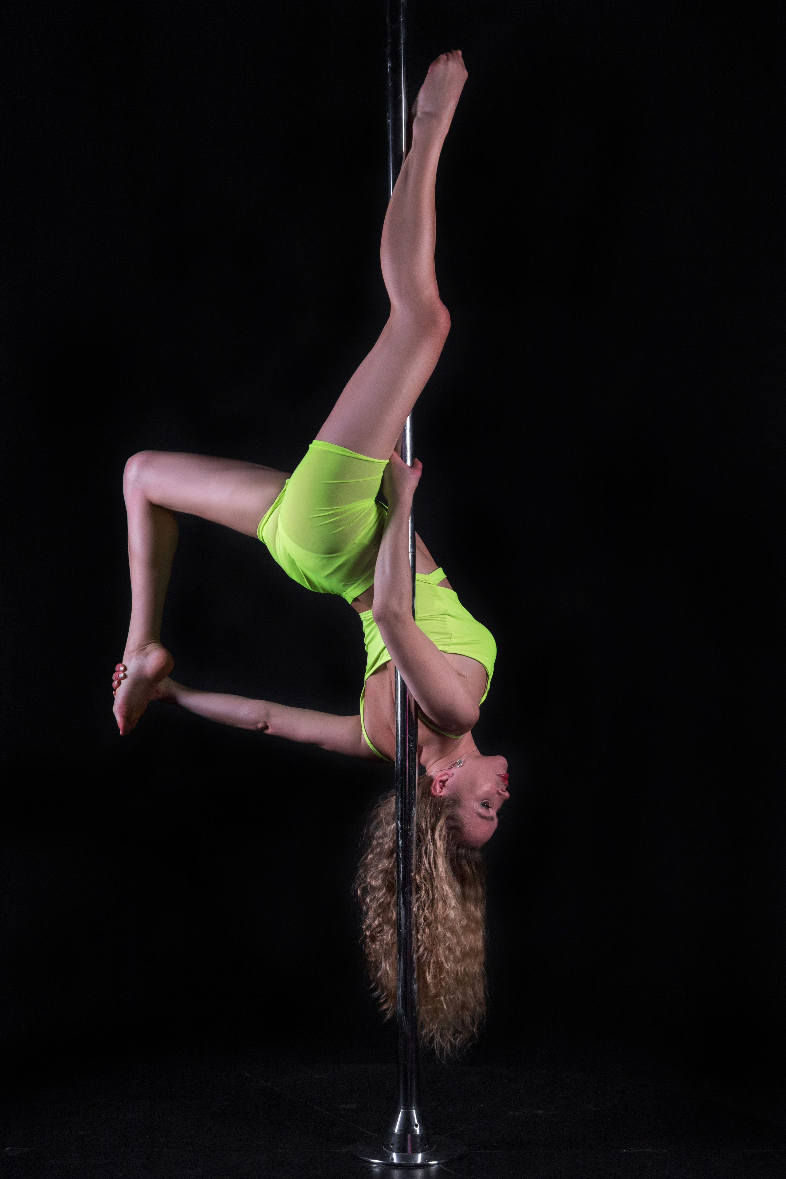 О танцах на пилоне. Балетный фотограф в Москве Галина Молчанова