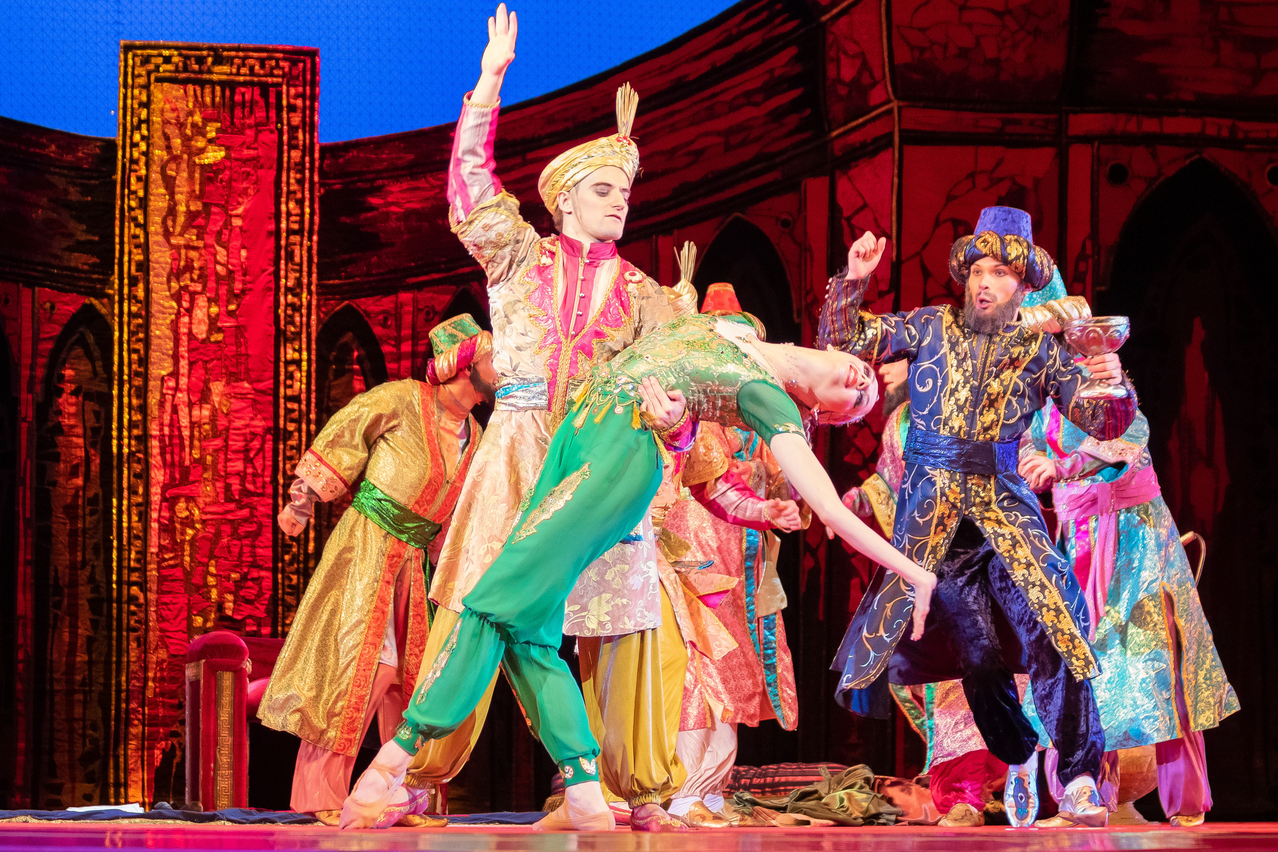 Кремлёвский балет. Тысяча и одна ночь. Балетный фотограф в Москве Галина Молчанова