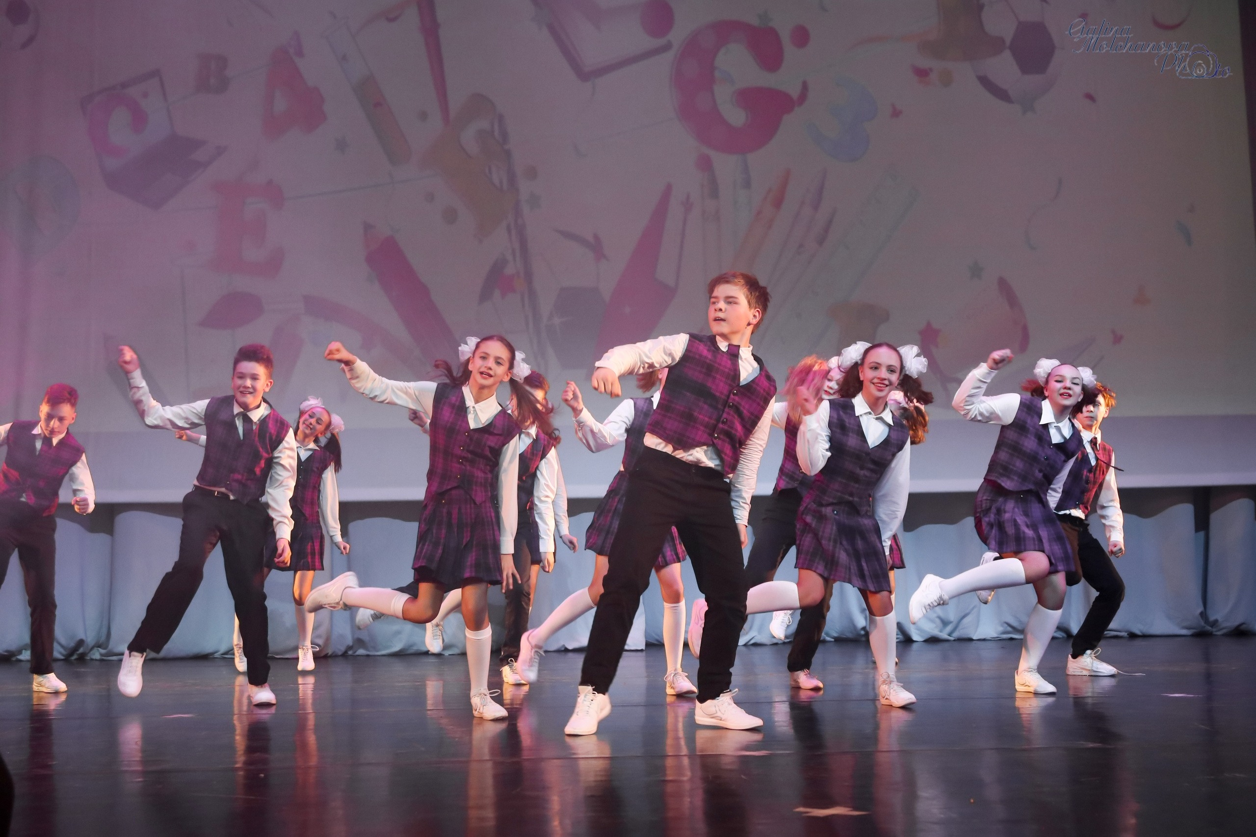 Отчетный концерт школы танцев «КоМИКС». Балетный фотограф в Москве Галина Молчанова
