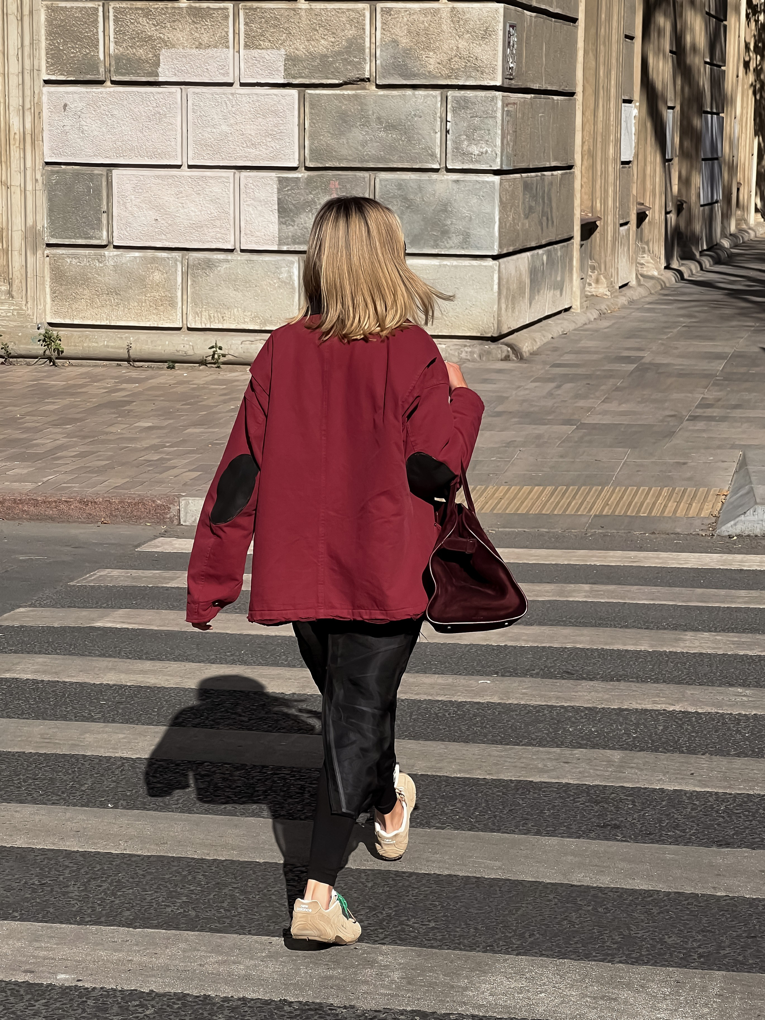 Настя — street съемка. Мобильный фотограф и видеограф — Алина