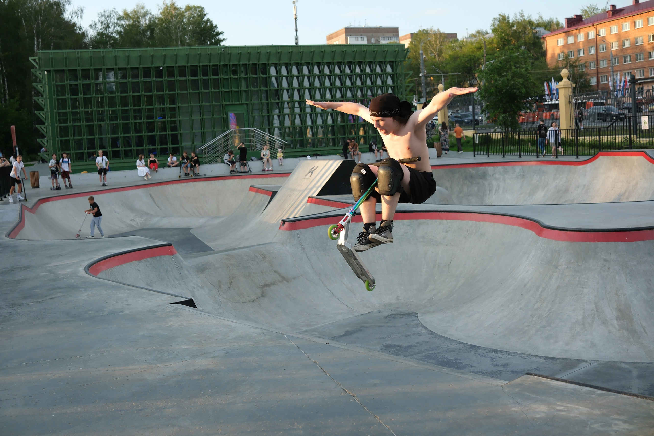 Озорные мальчишки. Добро пожаловать в студию «Цифровой скульптор»  где искусство встречается с технологиями!