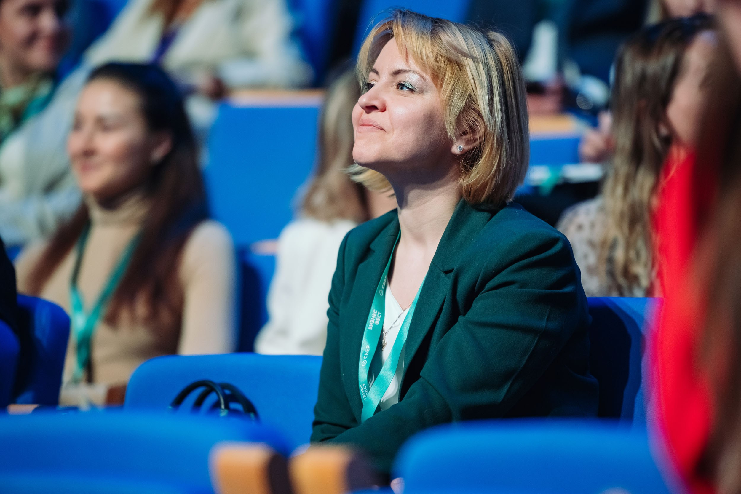 СБЕР Бизнес Фест. One Media Life: фоторепортажи, фотоотчеты с мероприятий и заведений