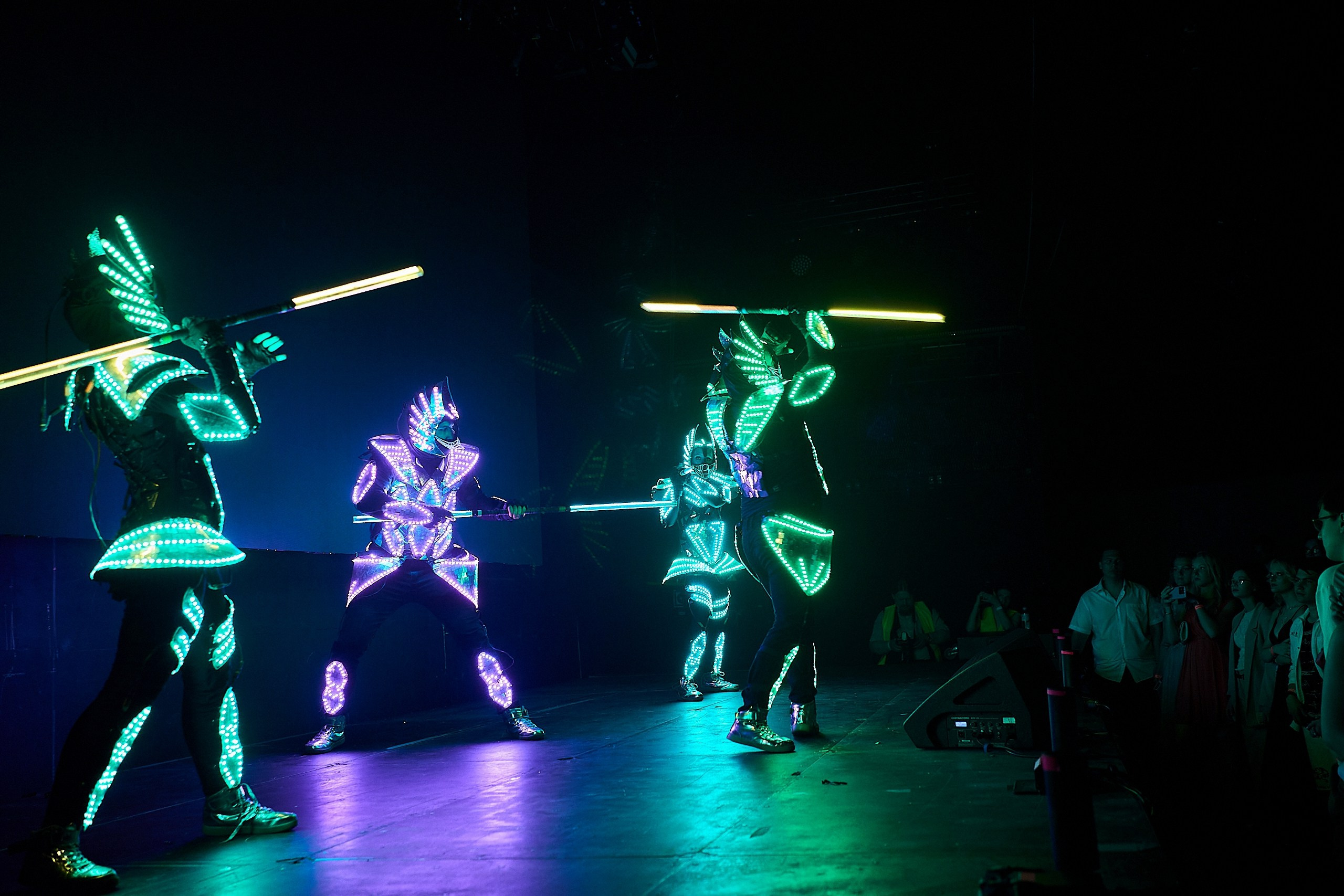 Выпускной 2024 концертный зал Академия ВТБ. Фотограф и Видеограф в Москве. Олег Корушев