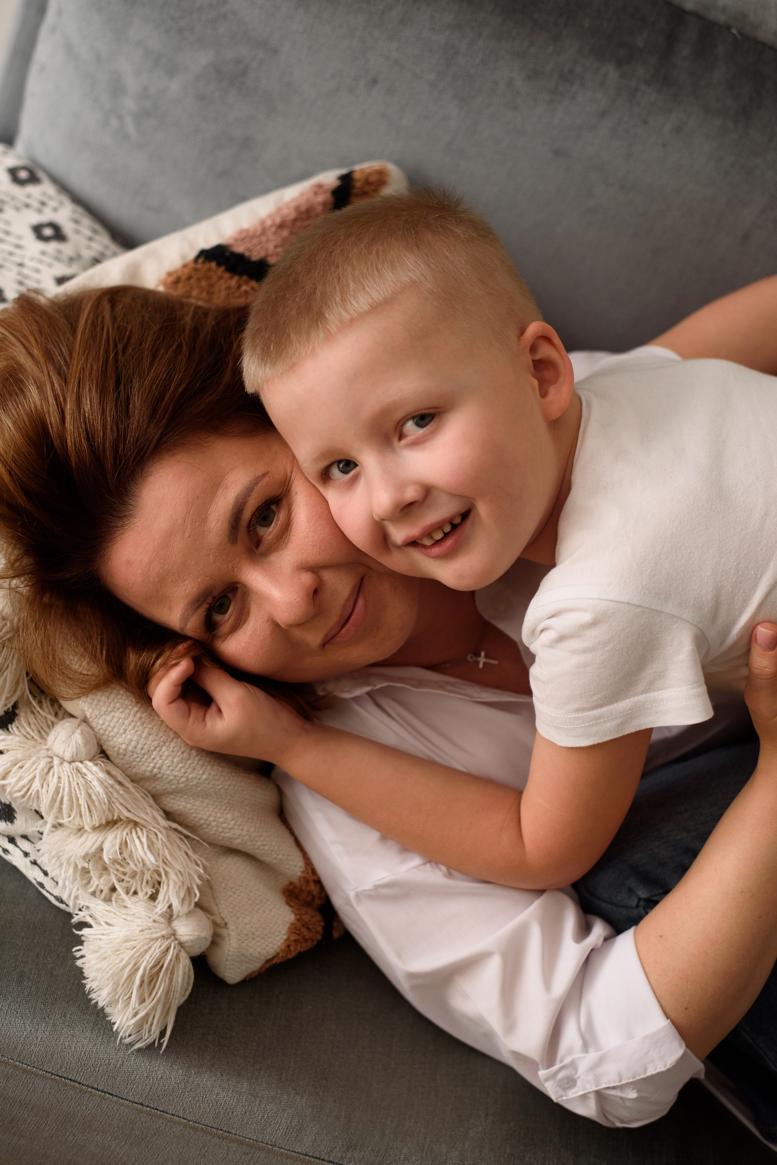 Home photo shoots in Montenegro. Photographer of newborns and children up to a year in Montenegro