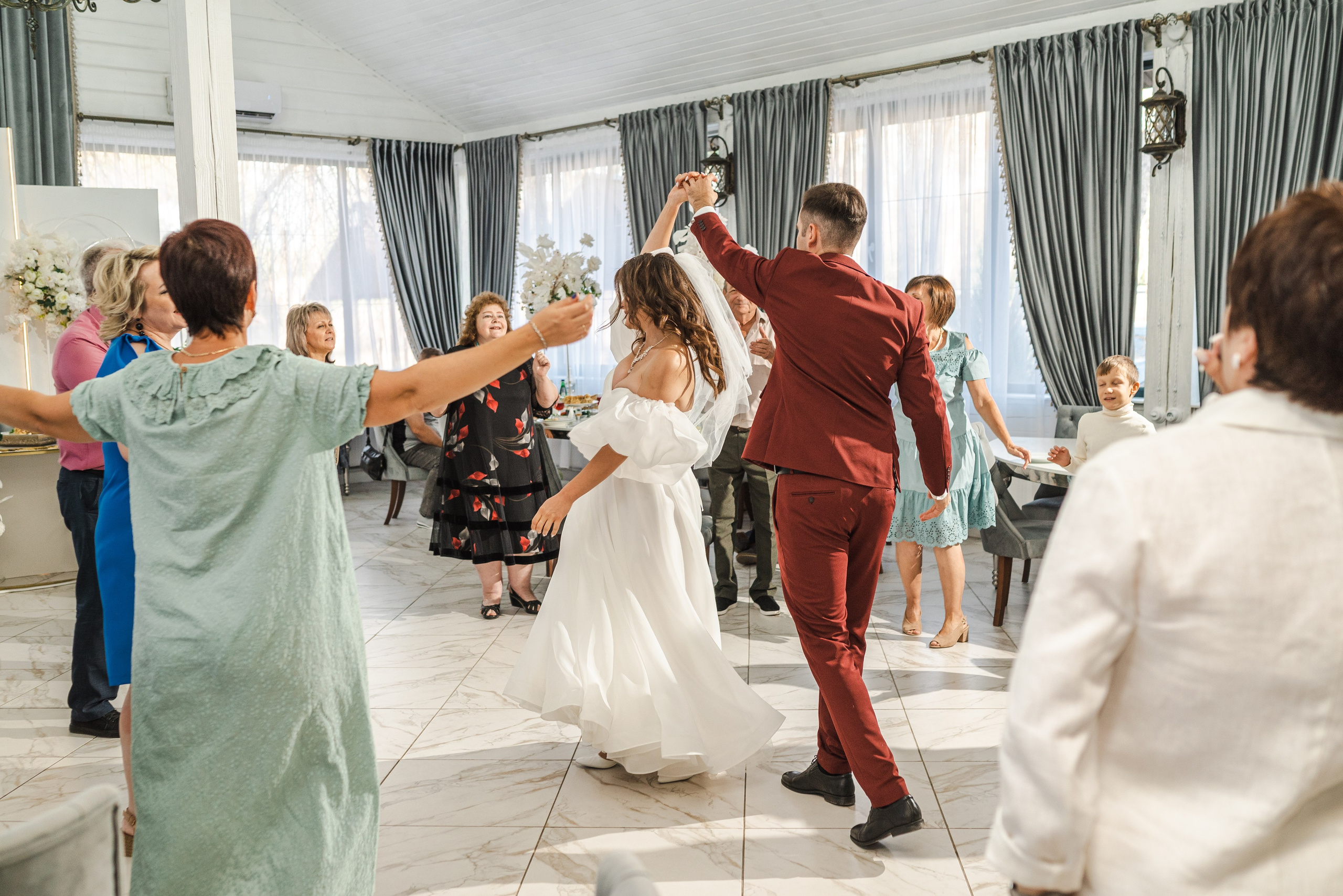 Сентябрьская свадьба Ксении и Влада. Фотограф в Каменске-Шахтинском Ольга Сагал