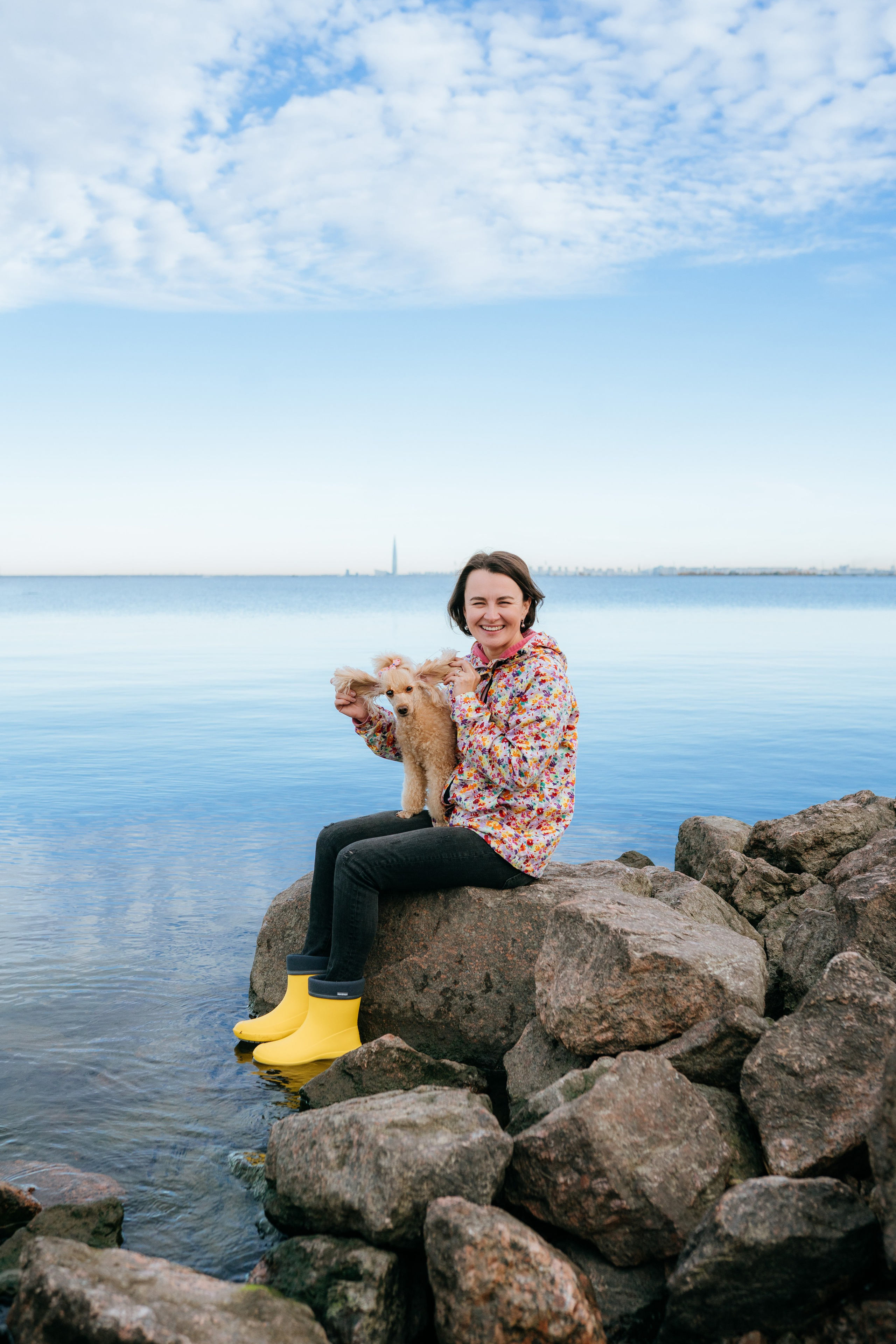 Фотосессия с собакой на пляже. Фотограф анималист в Спб недорого Олеся Майорова