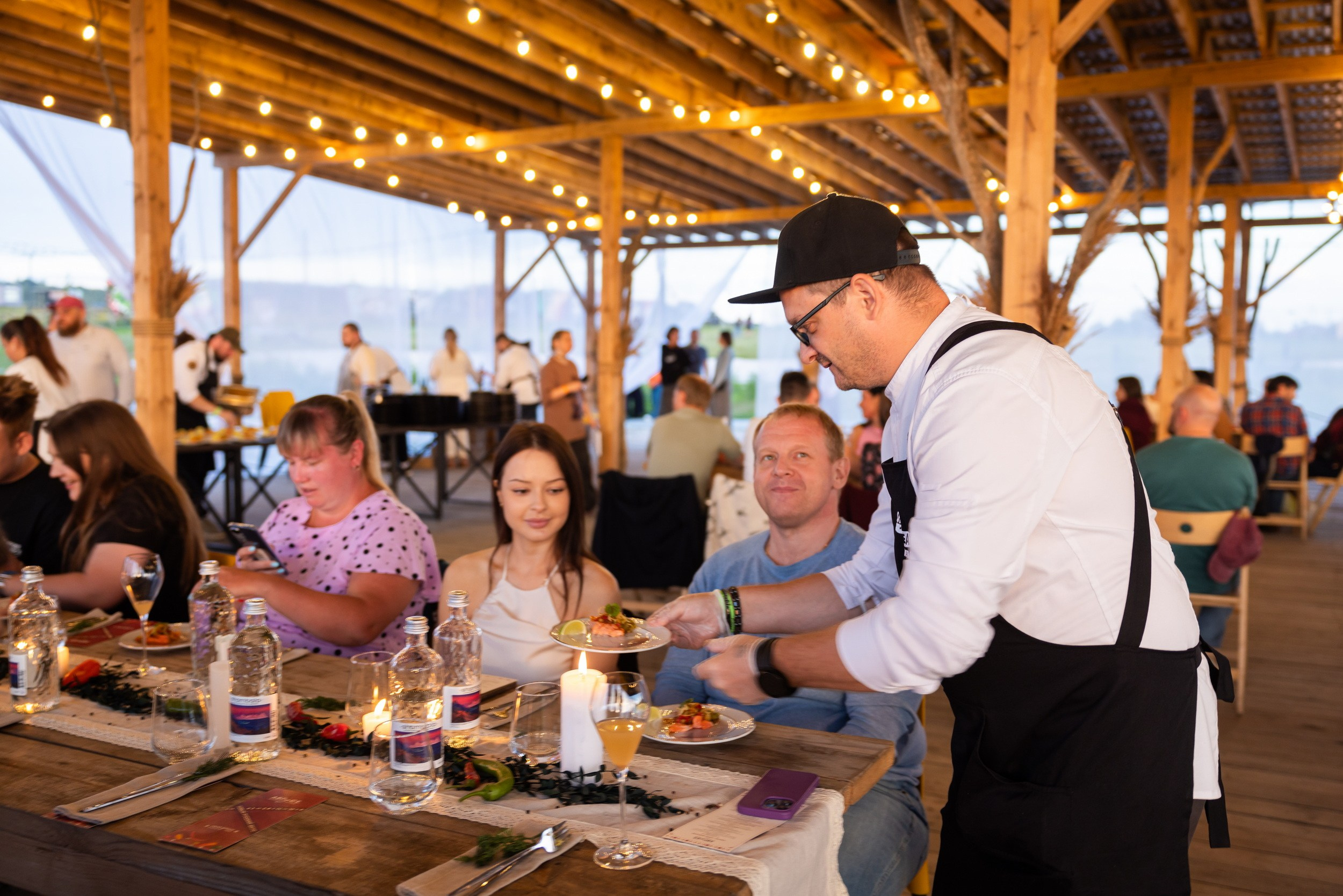 Гастро-пикник «Август» (16 августа 2025). Репортажный фотограф Алексей Пирязев