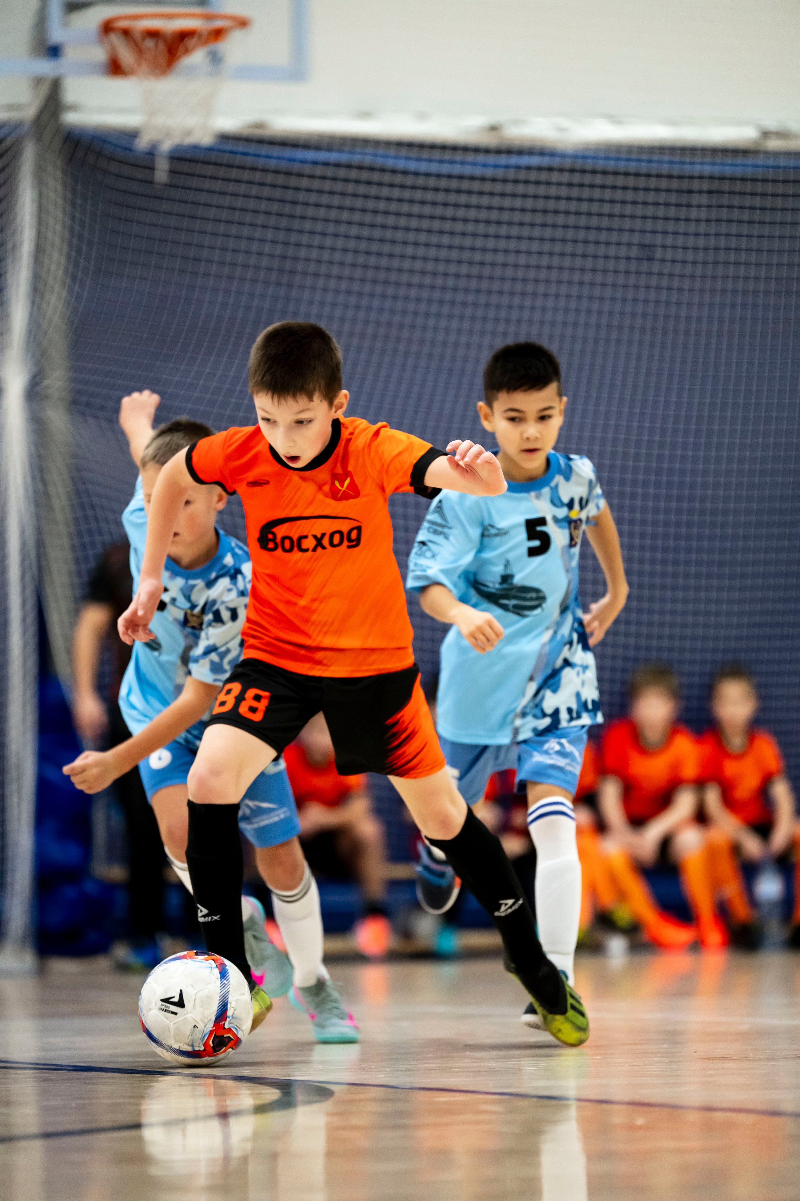 Всероссийский турнир по мини футболу FUTSAL KIDS TROPHY 2025. Спортивный фотограф в Туле и Тульской области. Файсханова Фото Спорт