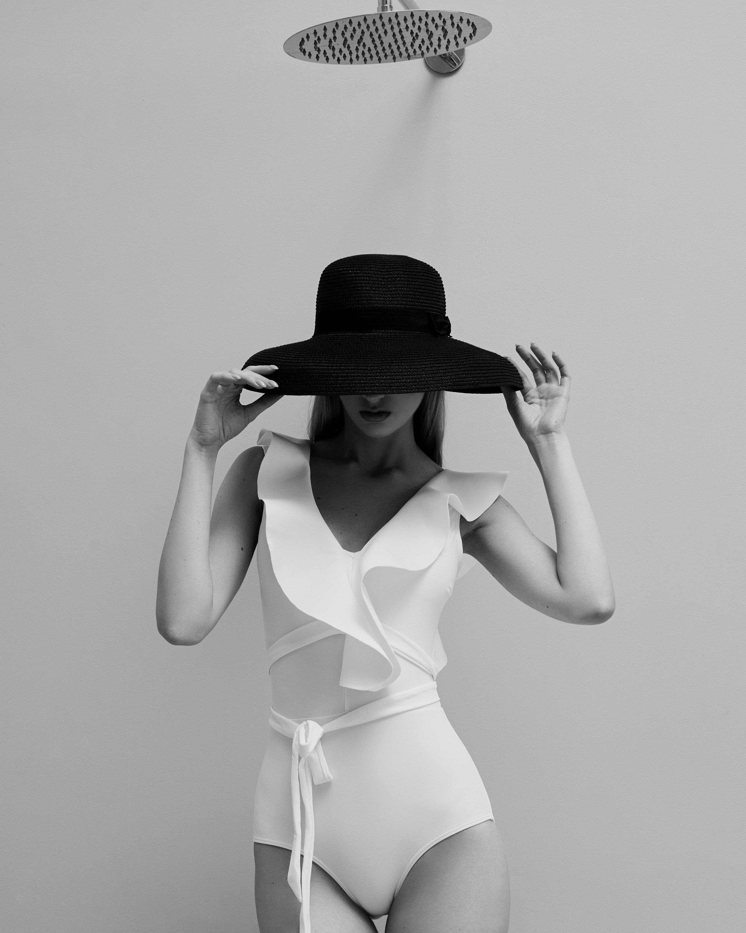 Shower story. Retoucher