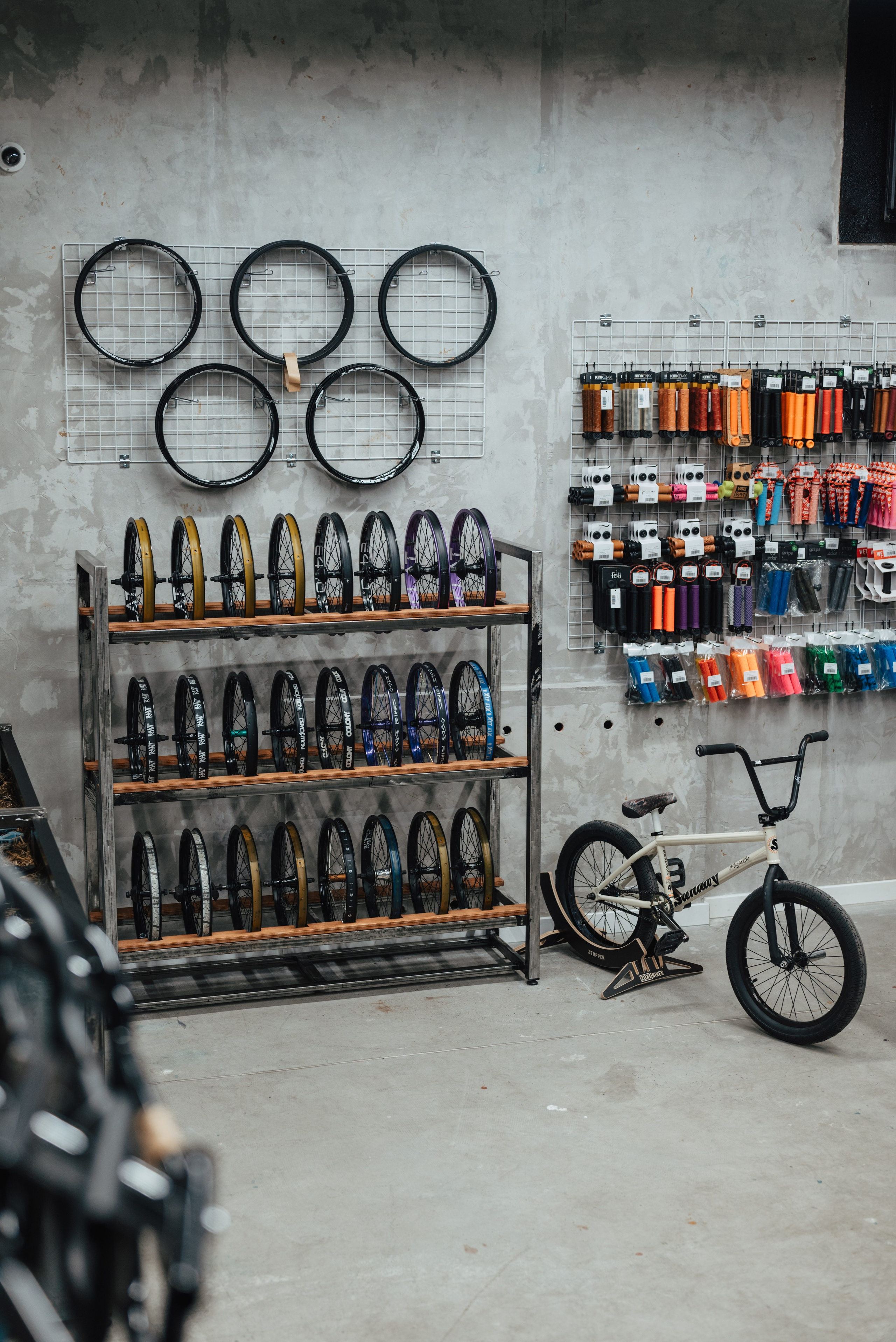 Магазин BMX Might Be. Юлия Суббоцкая