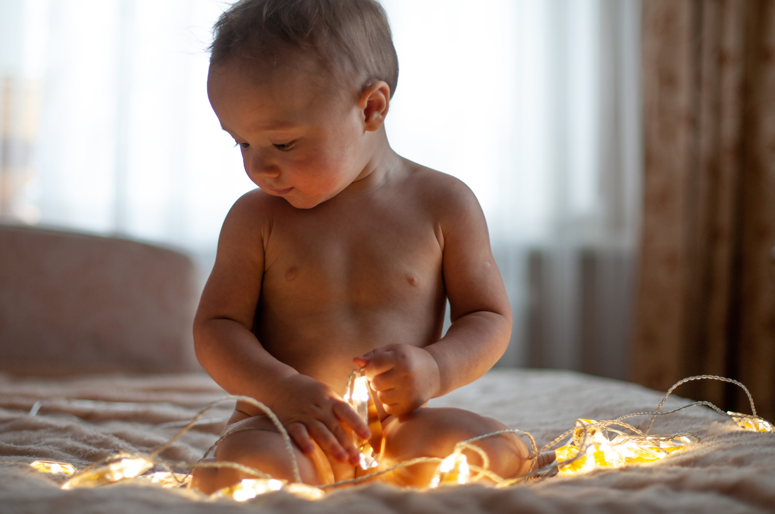 Baby Lifestyle Photo Shoot for Young Children. Create Lasting Memories. Photographing the wonder of childhood – Oksana Lomnova.