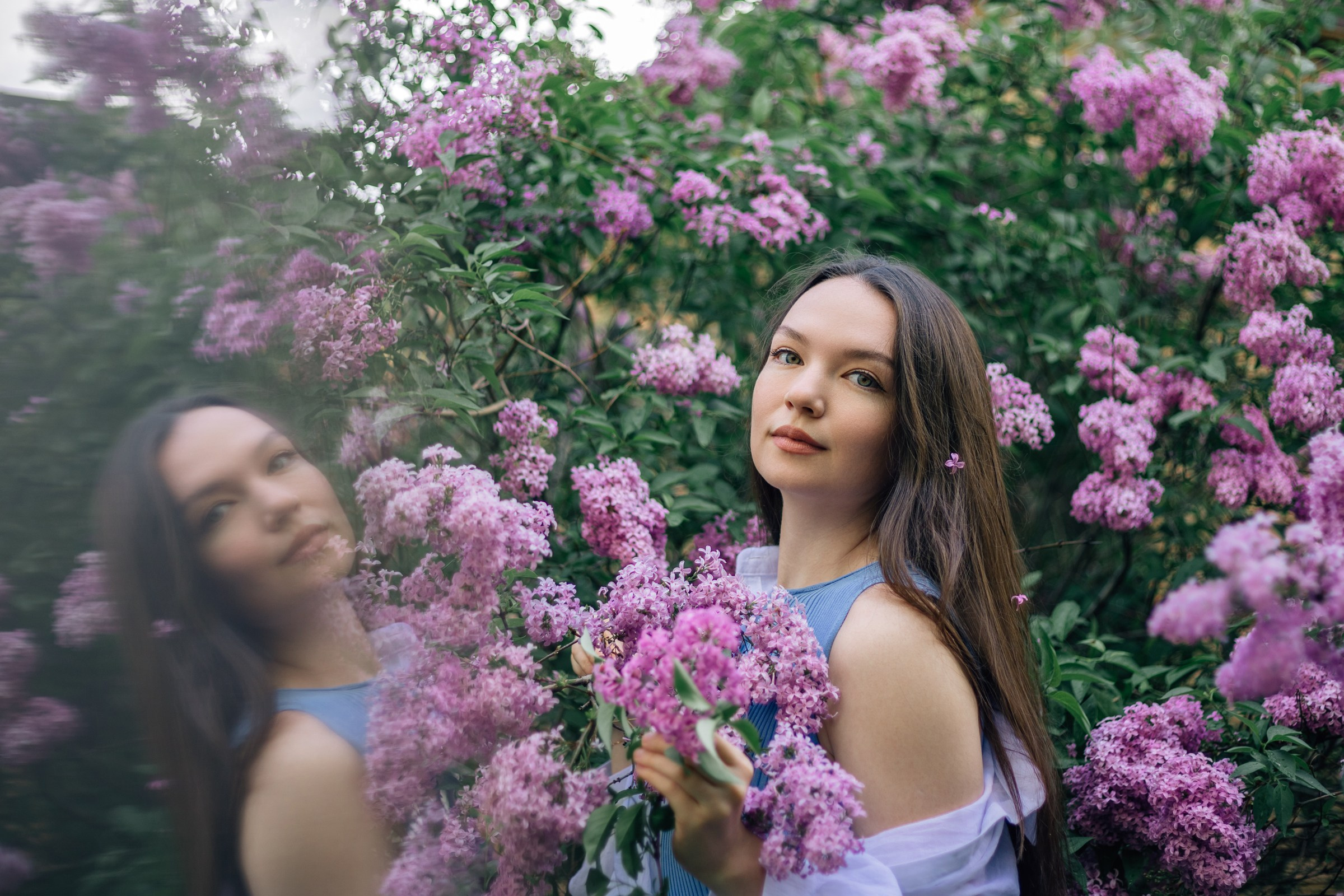 Смазы сирени. Екатерина. Июнь 2025. Фотограф Пермь. Свадьбы. Семья и дети, школа, д. сад. Фотокниги