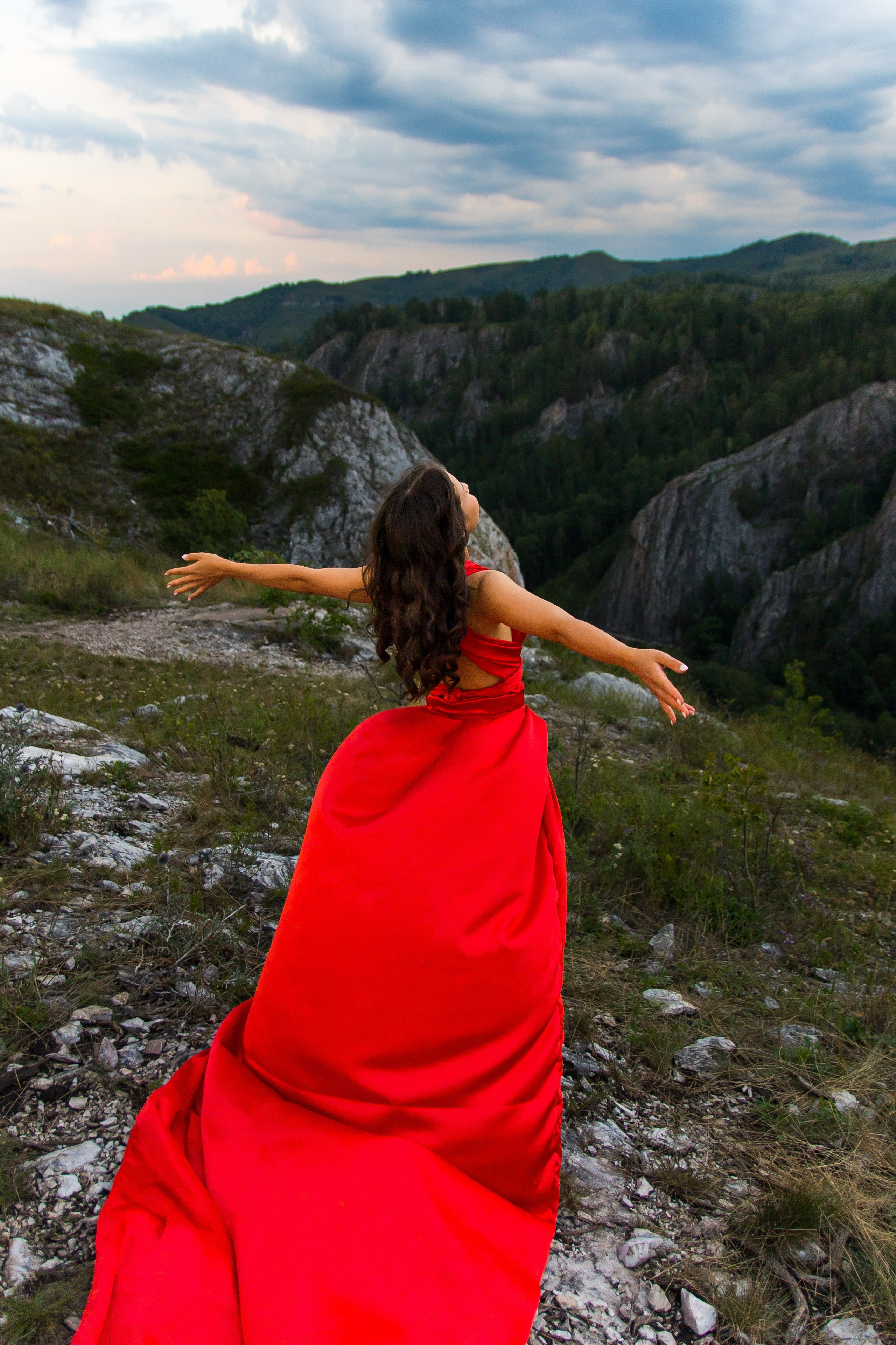 Фотопроект «Девичник» в Мурадымовском ущелье. Свадебный фотограф