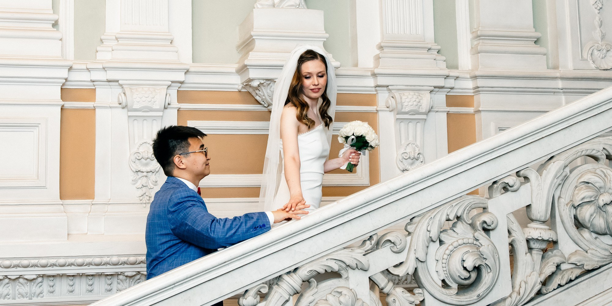 Чингис и Александра регистрация и небольшая прогулка. Свадебный и семейный фотограф в г. Волхов Алексей Кочерыжкин