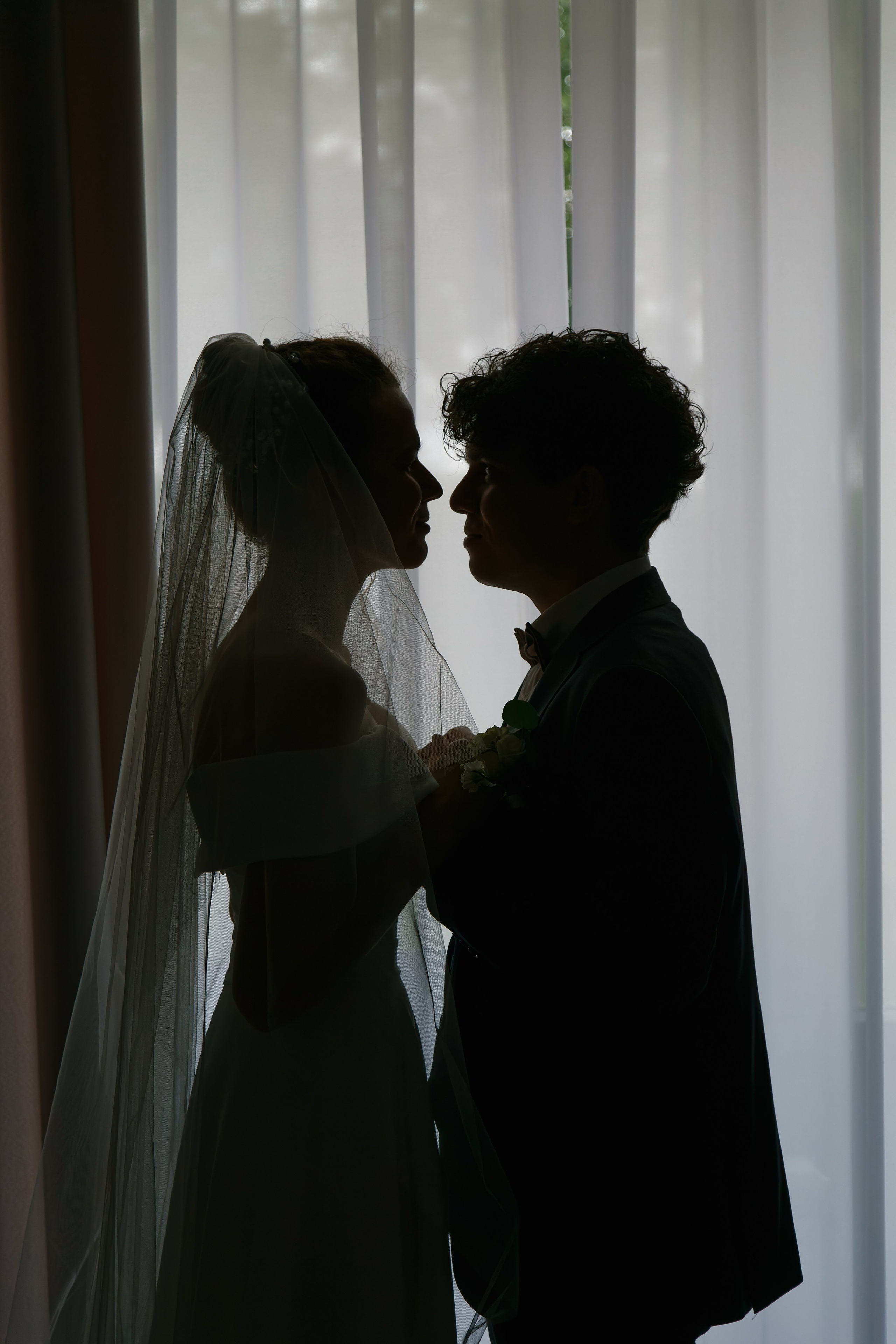 Примеры свадебных фотографий, позы для свадебной съёмки