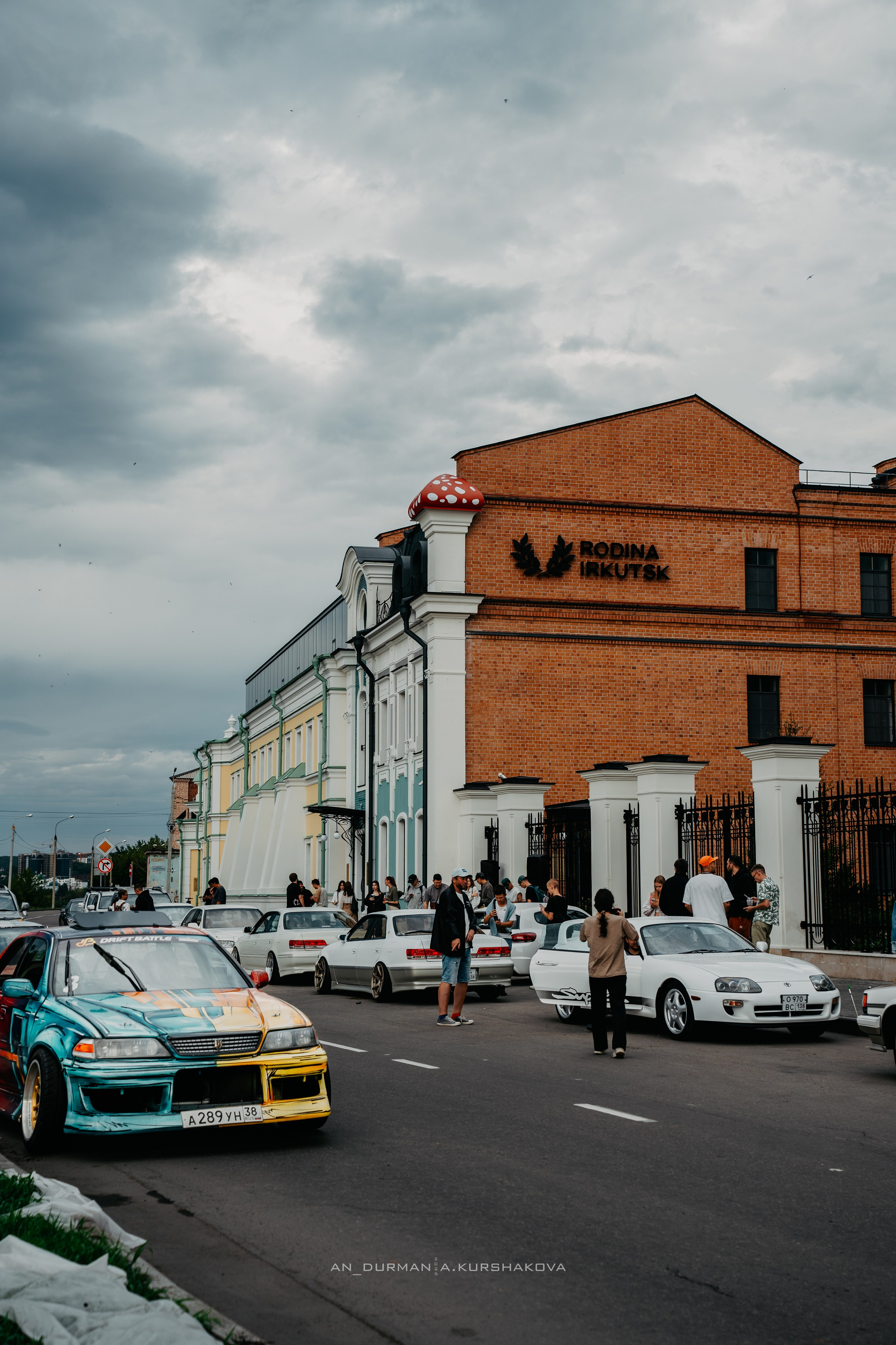 LWRK 25'. Фотограф, видеограф и пилот дрона на Байкале