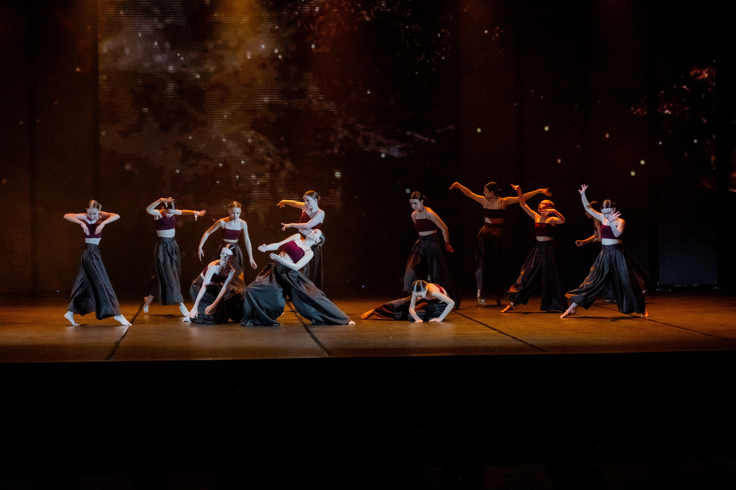 Концерты студии современной хореографии Пространные танцы. Дом детской фотографии Арсюткиной Наталии™