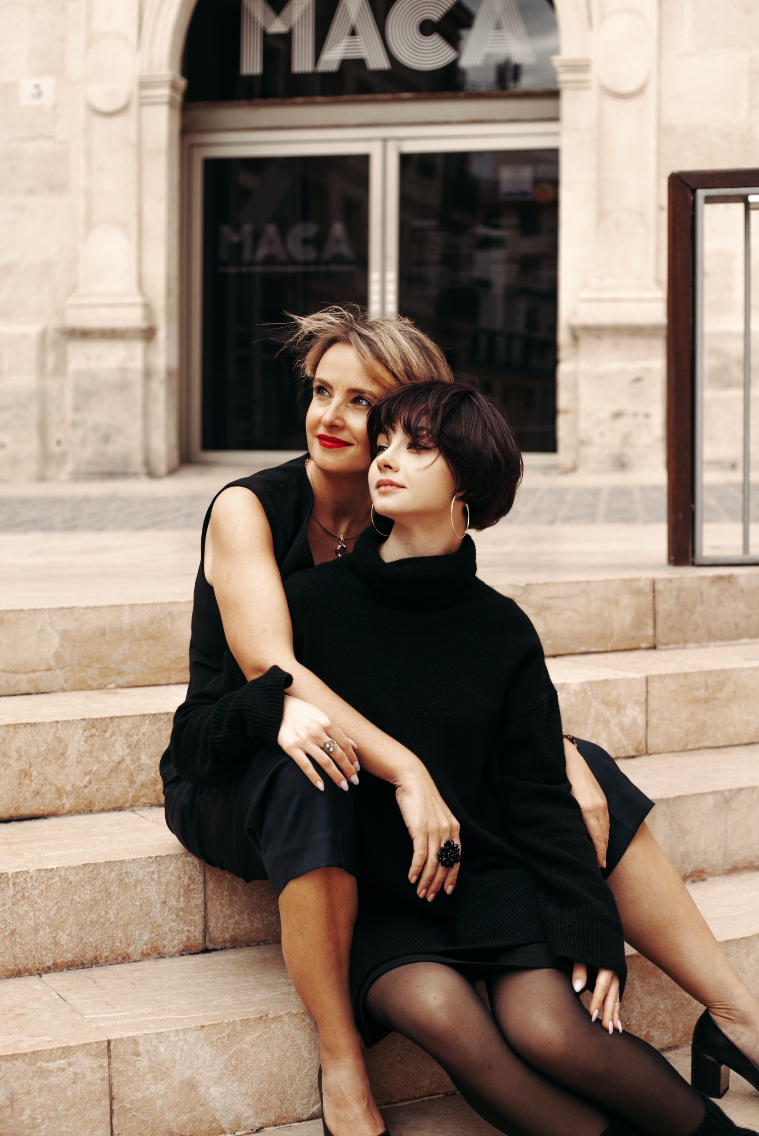 Alzhelika & Alya. ANNA KUDRINA PHOTOGRAPHY Russia