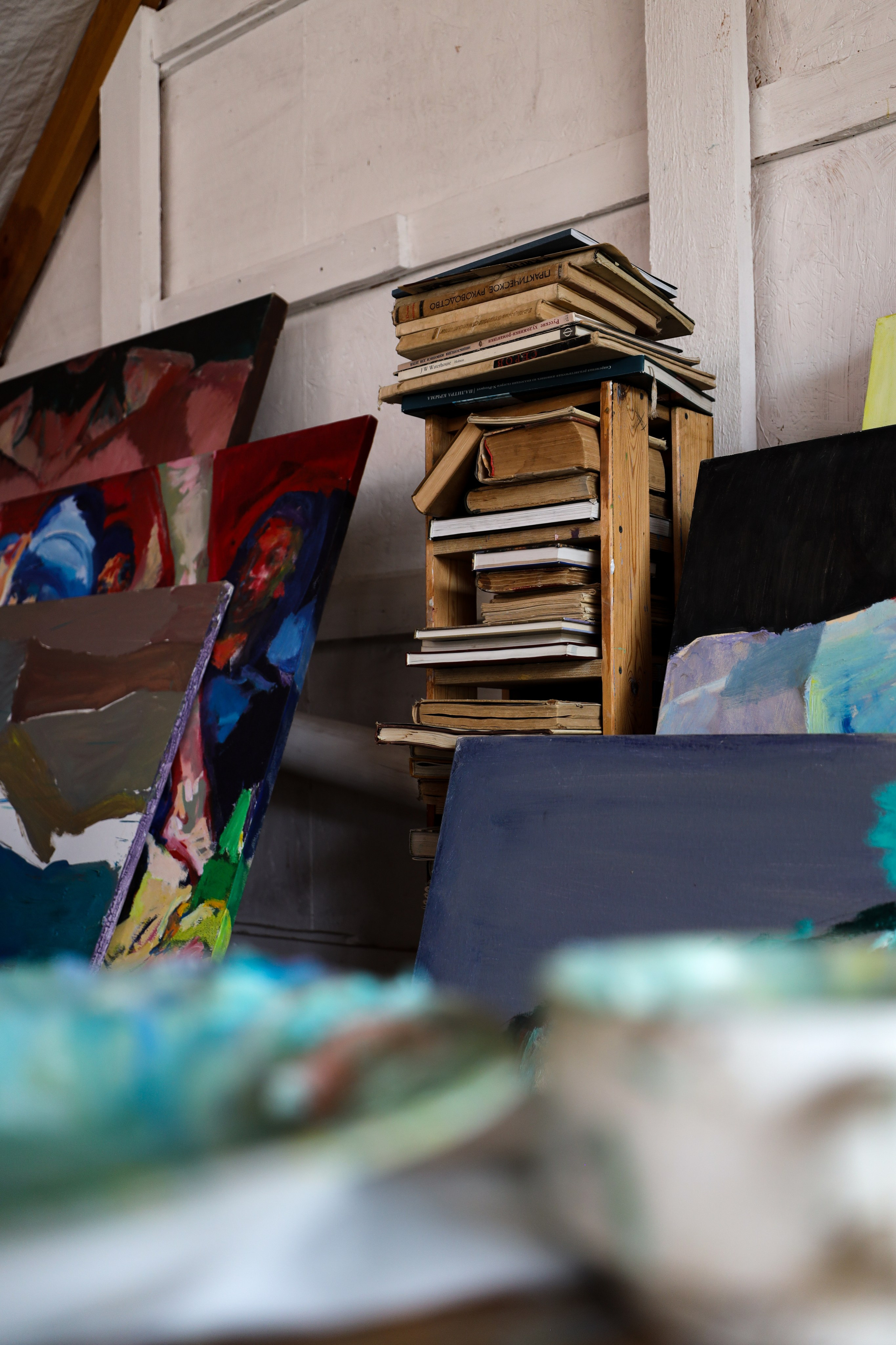 Художники Ренат Рамазанов и Александра Сырбу. Дженбаз Павел — фотограф в Ялте