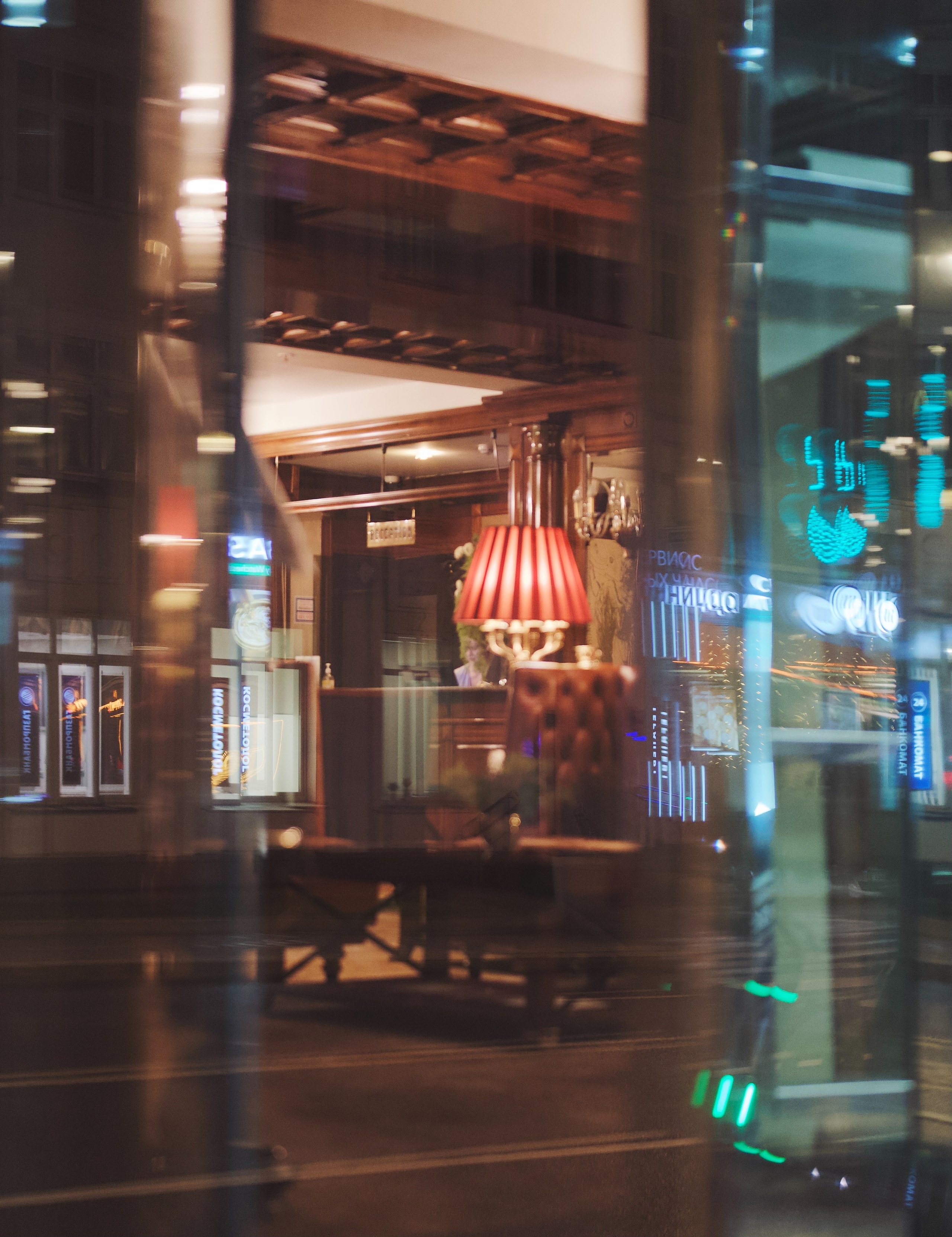 Глеб Колобаев — коллекция фото «Зазеркалья»